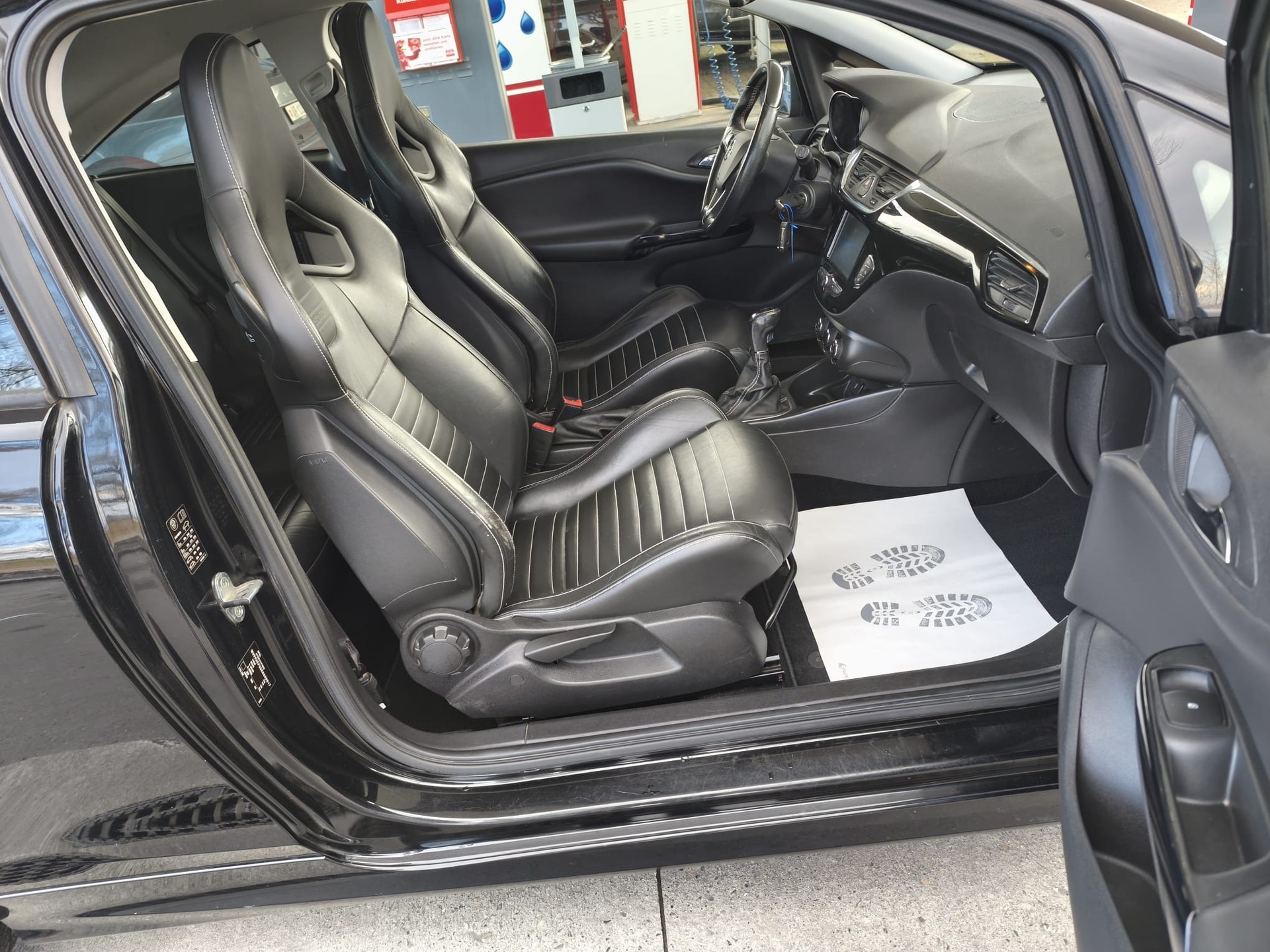 OPEL Corsa 1.4 Turbo GSi-image-9