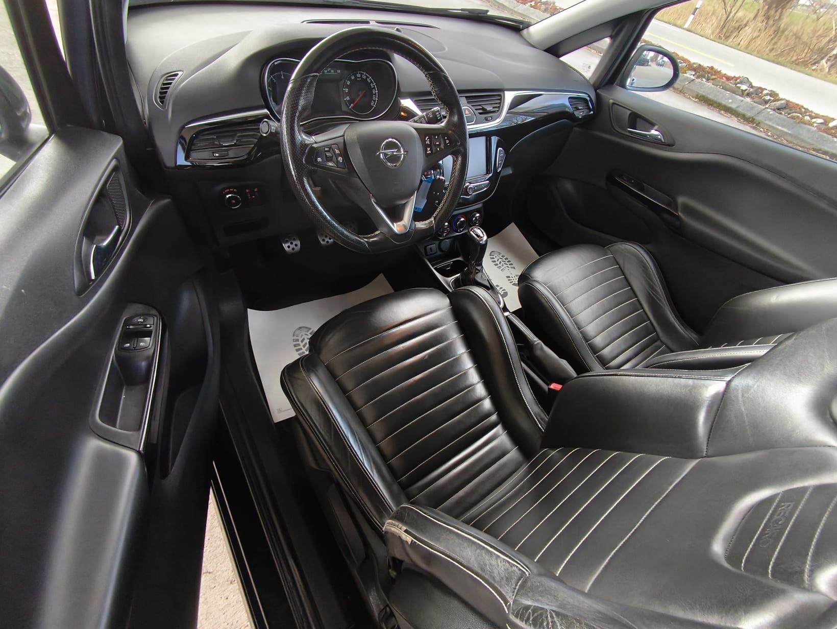 OPEL Corsa 1.4 Turbo GSi-image-8