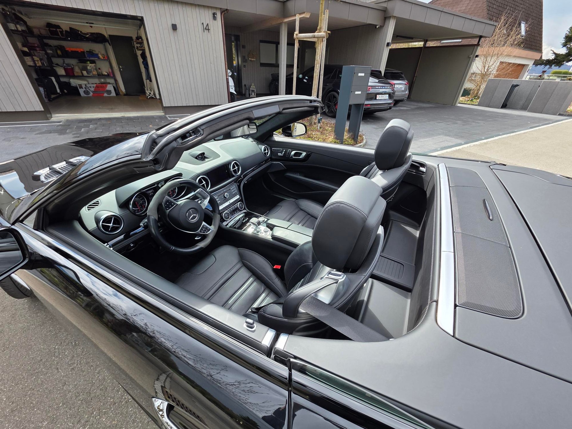 MERCEDES-BENZ SL 63 AMG Speedshift (Cabriolet)-image-9