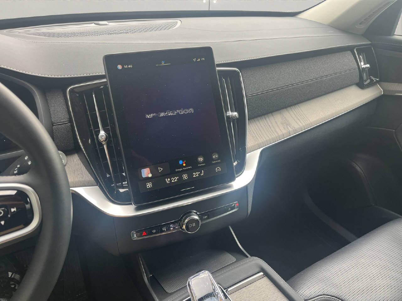VOLVO XC90 2.0 T8 TE Plus Dark eAWD-image-9