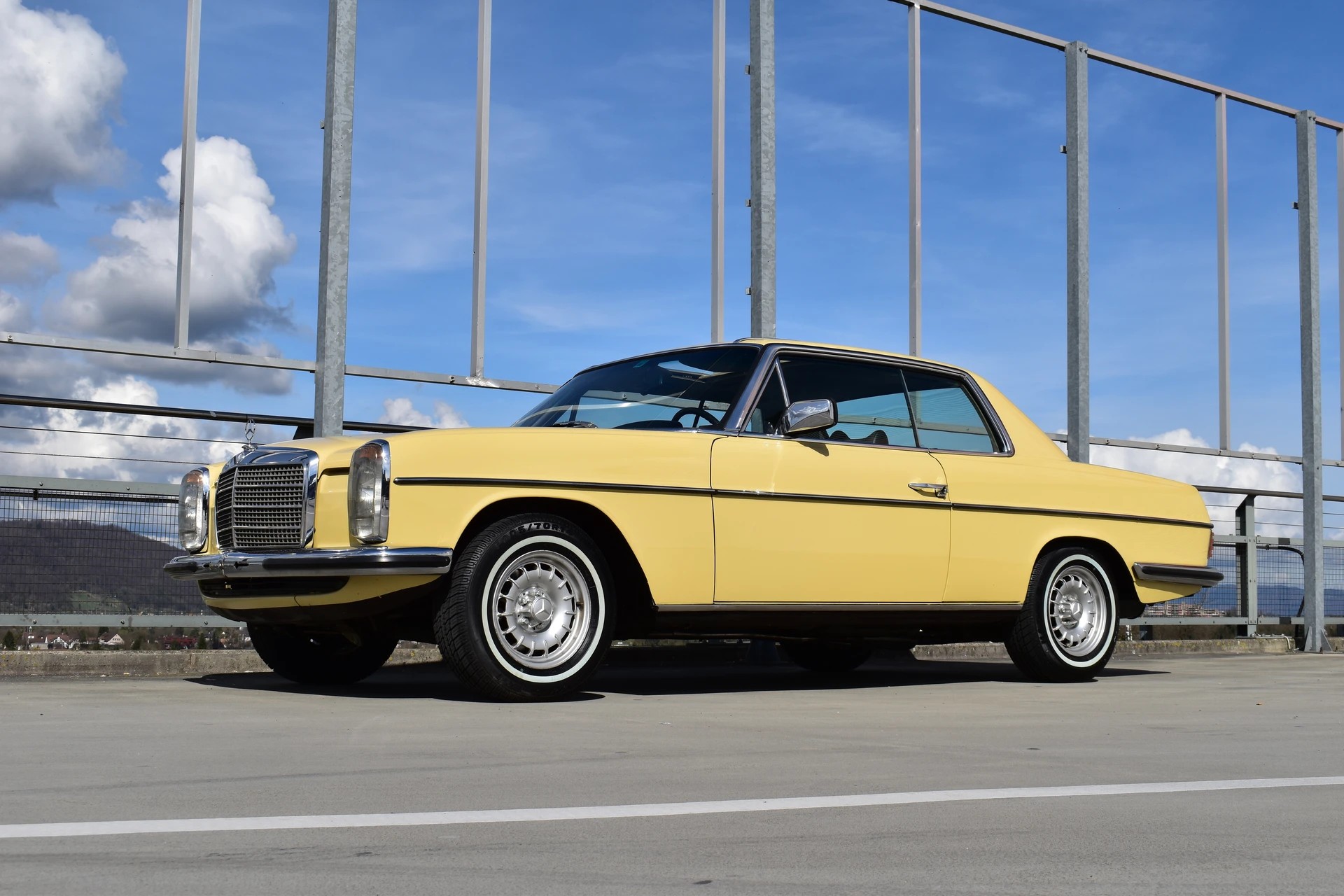 MERCEDES-BENZ 280 CE AUTOMATIK l 188 PS-image-16