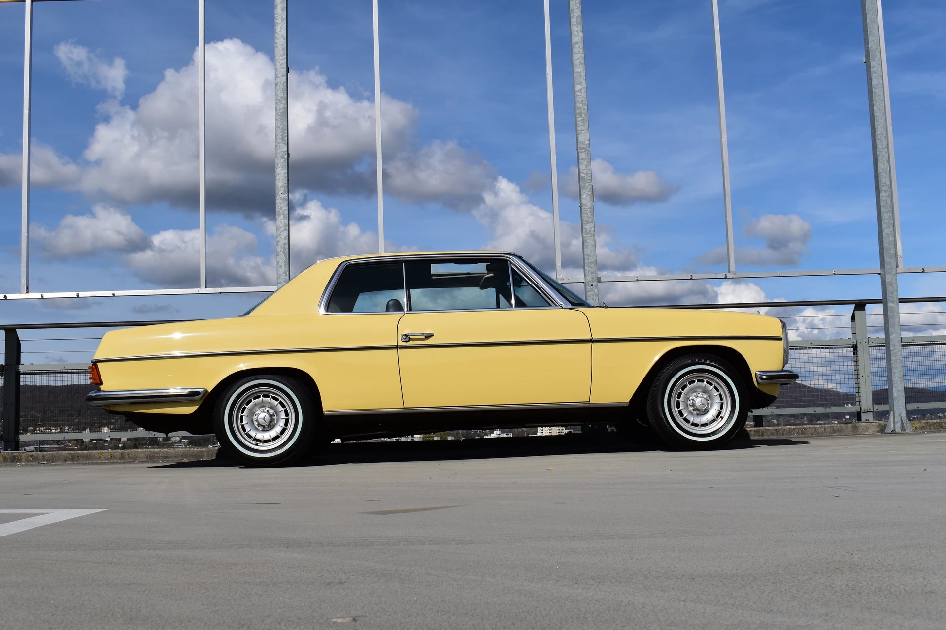 MERCEDES-BENZ 280 CE AUTOMATIK l 188 PS-image-4