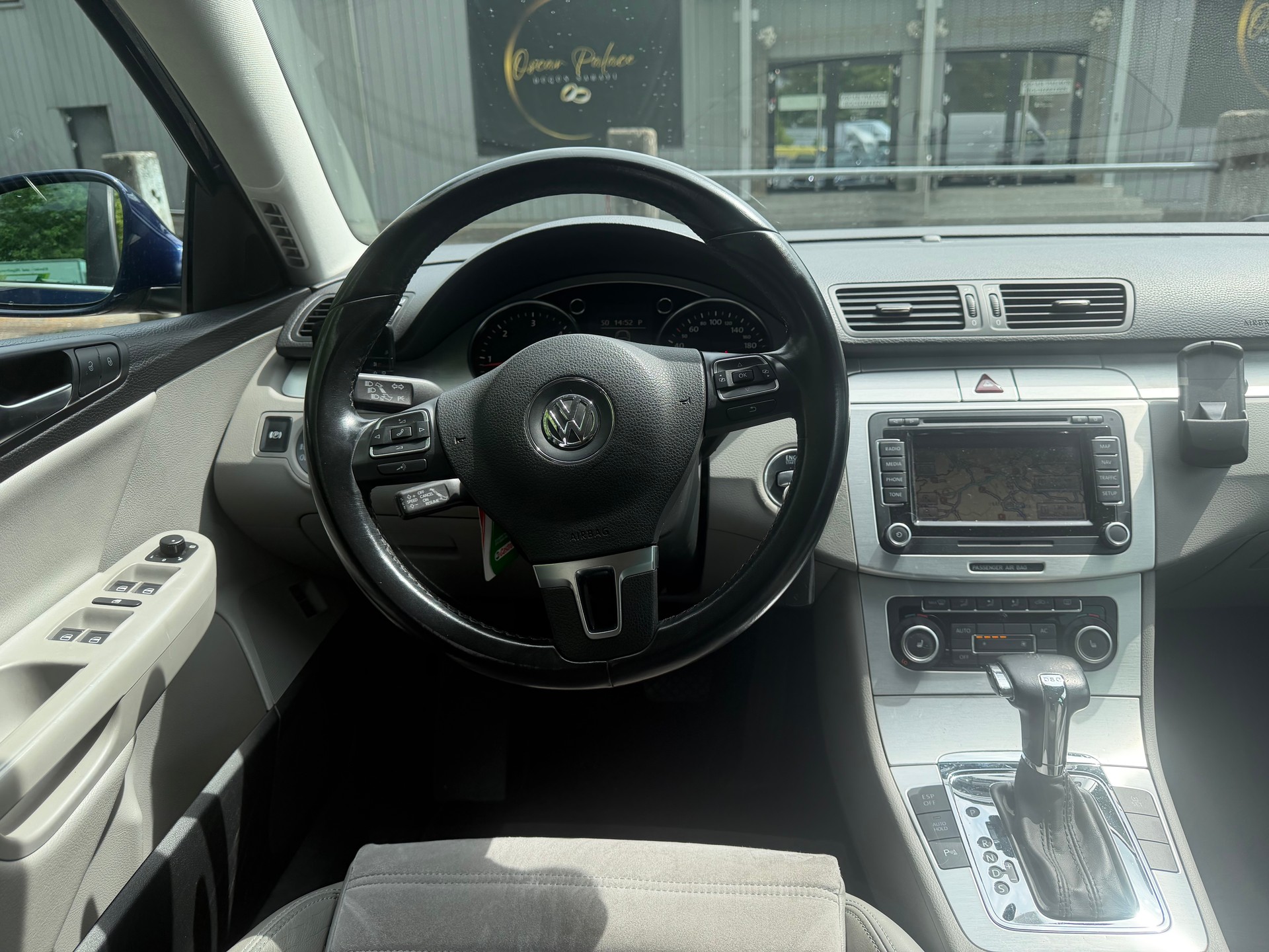 VW Passat Variant 2.0 TDI Highline DSG * Voll-Leder * Navigation * Xenon * PDC V&H * Tempomat * Letzte MFK 11.2024 * B5a-image-3
