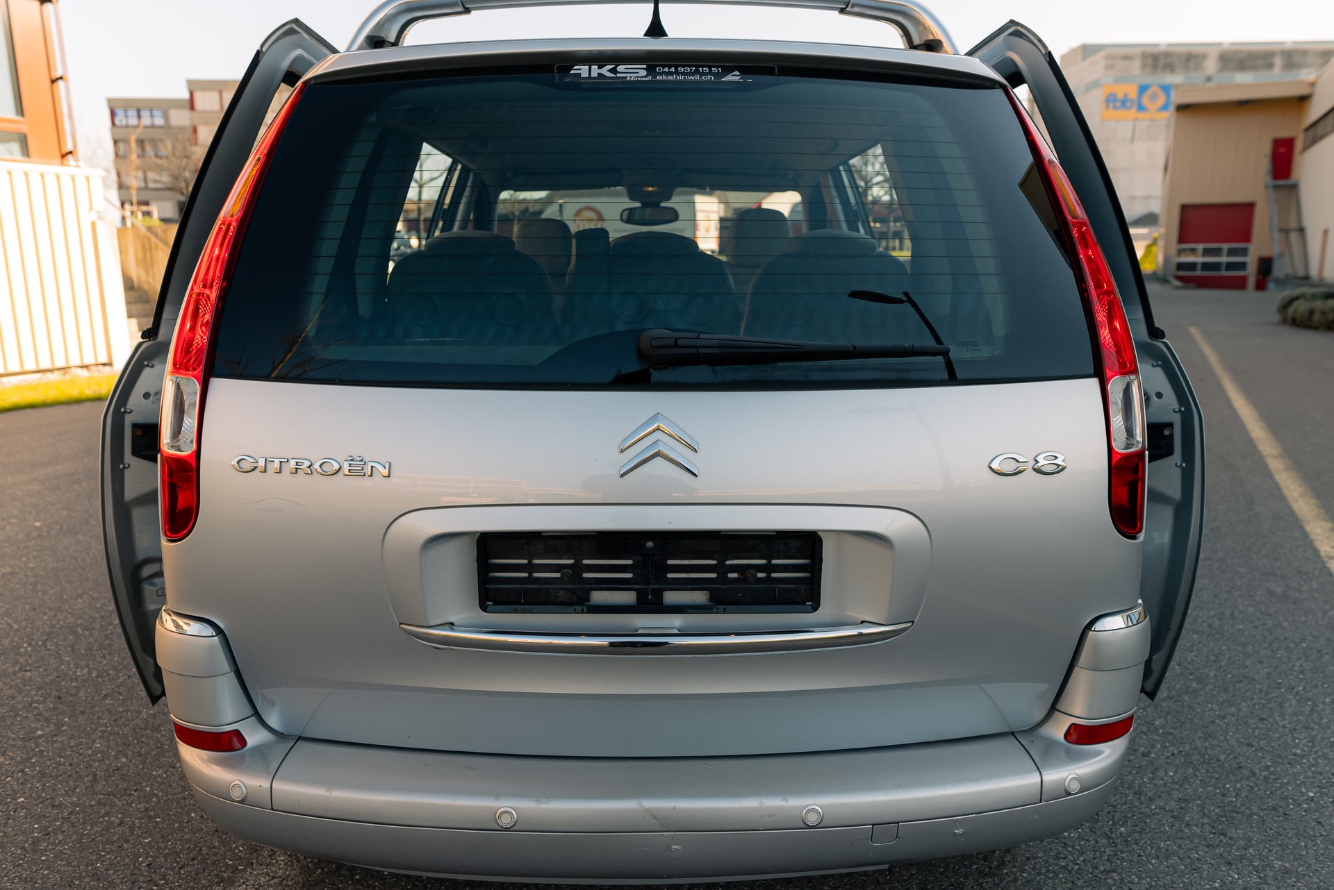 CITROEN C8 2.2 16V HDi Exclusive Automatic-image-11