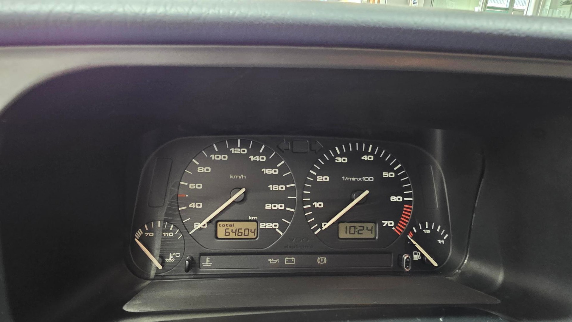 VW Golf 1800 S-Plus (GL) A-image-4