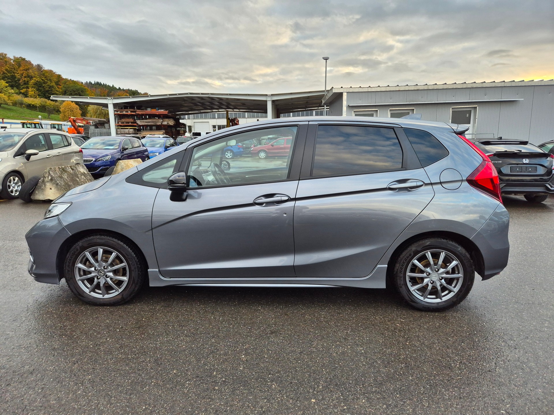 HONDA Jazz 1.5i-VTEC Dynamic-image-5
