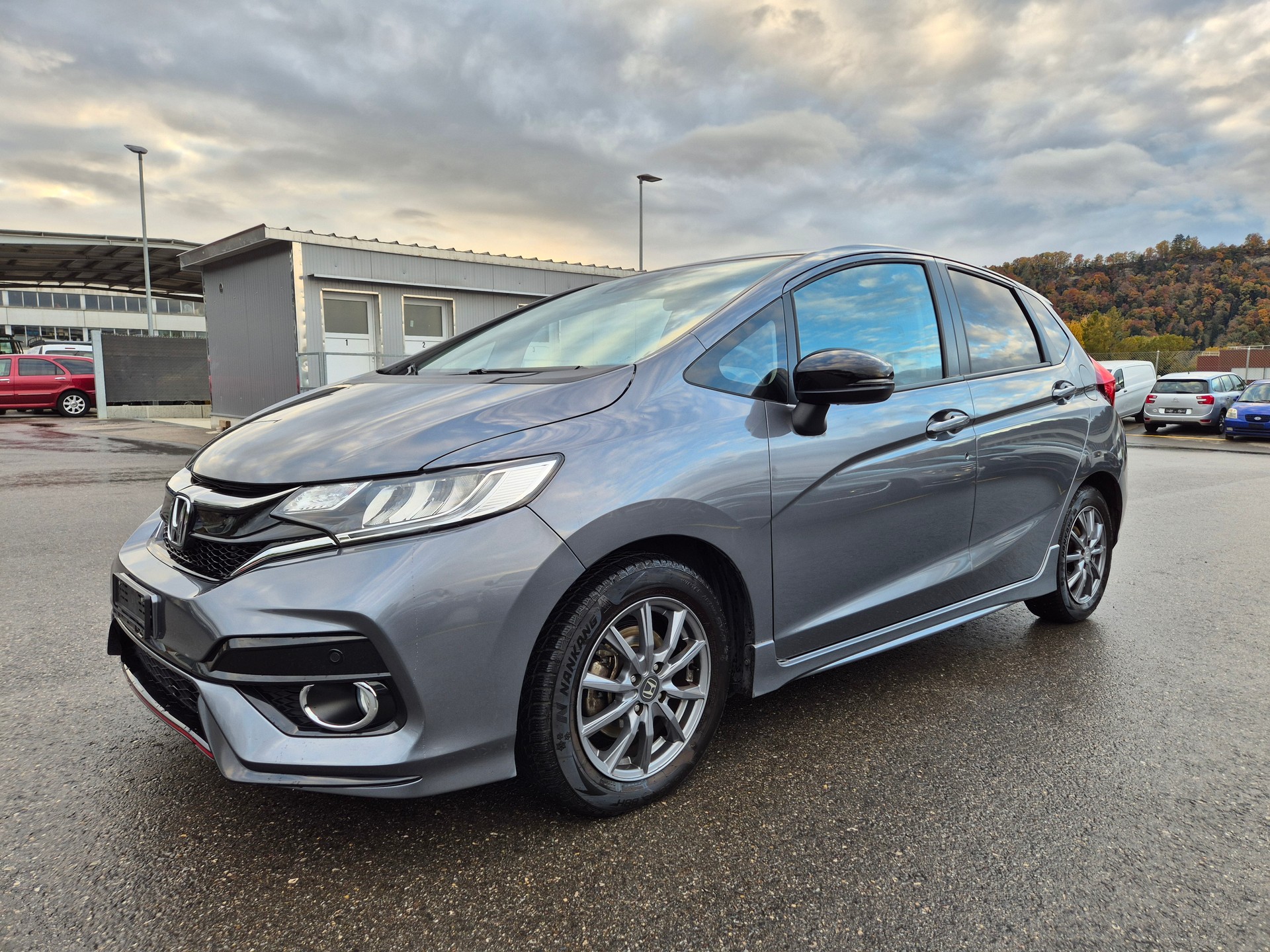 HONDA Jazz 1.5i-VTEC Dynamic-image-1