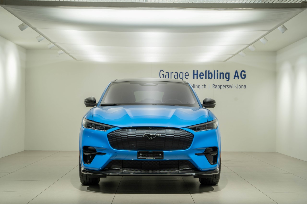 FORD Mustang Mach-E Extended GT AWD-showroom-element-1