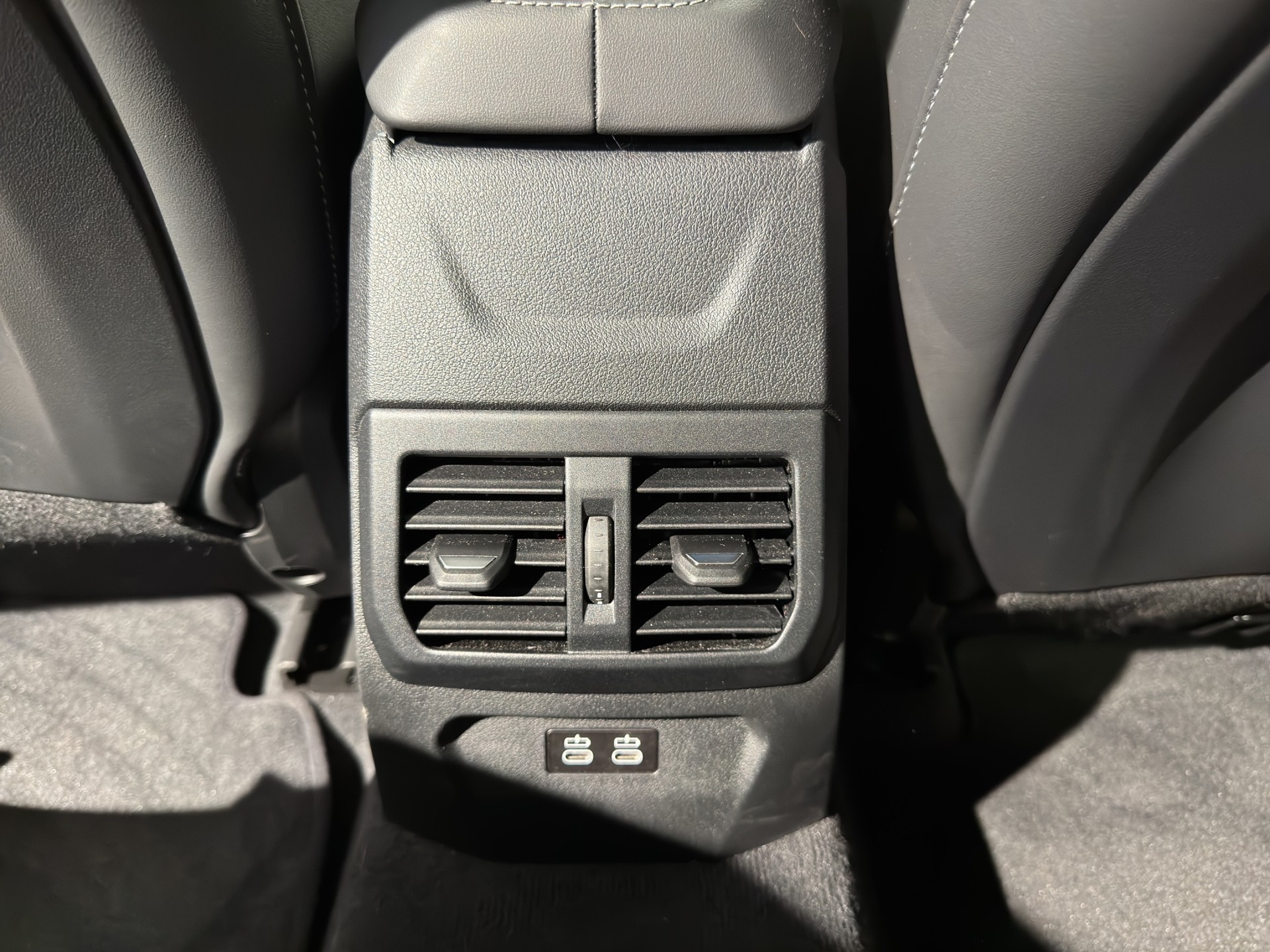 BMW 120d-image-9
