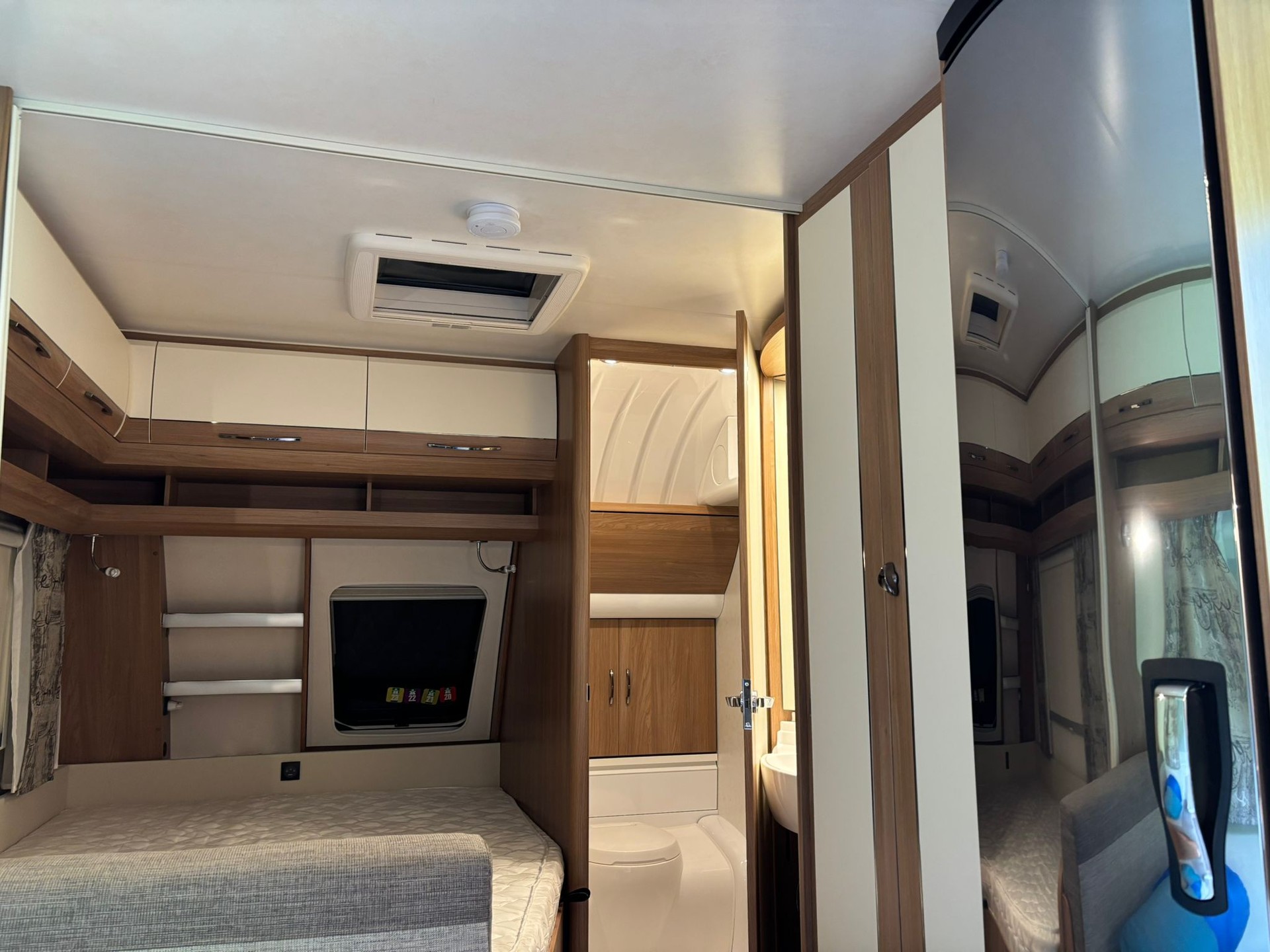 HOBBY 400 SFe De Luxe 2020-image-6
