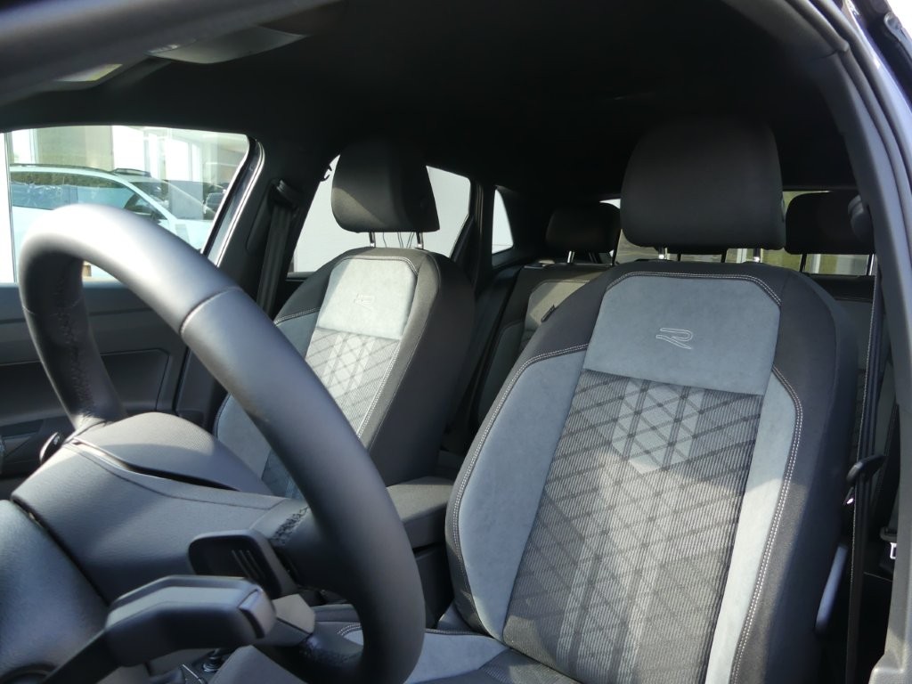 VW Polo 1.0 TSI R-Line DSG-image-9