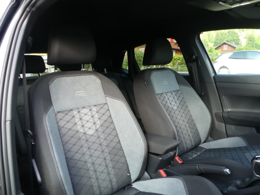 VW Polo 1.0 TSI R-Line DSG-image-10