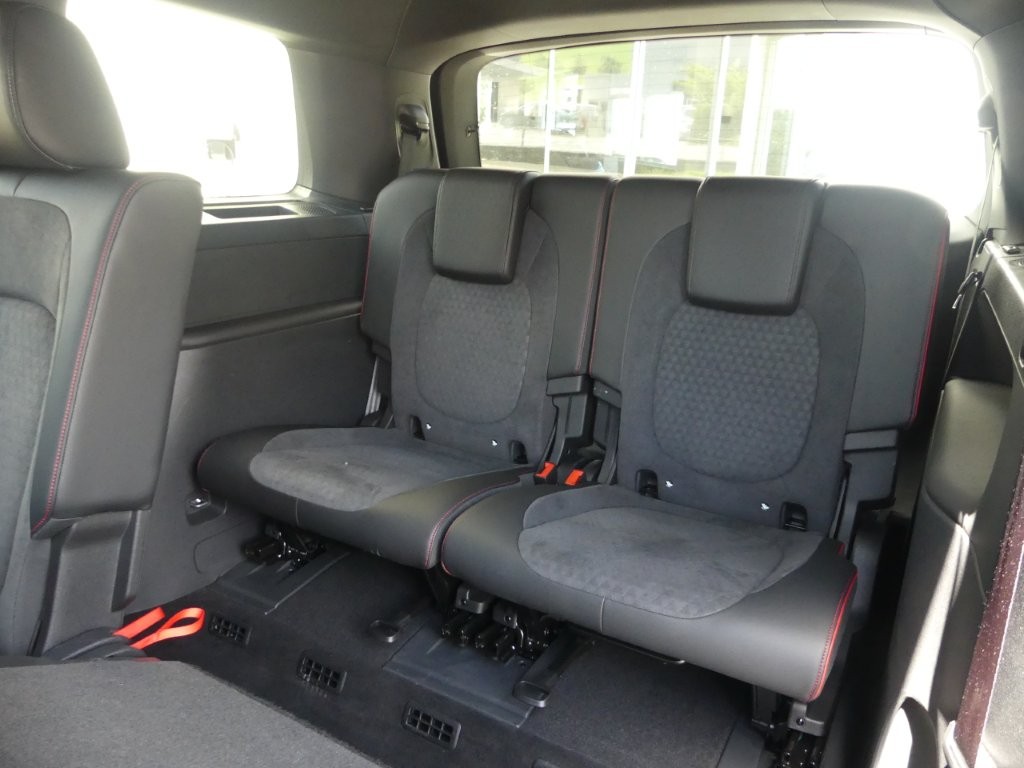 VW ID.Buzz LWB GTX 4 Motion-image-14