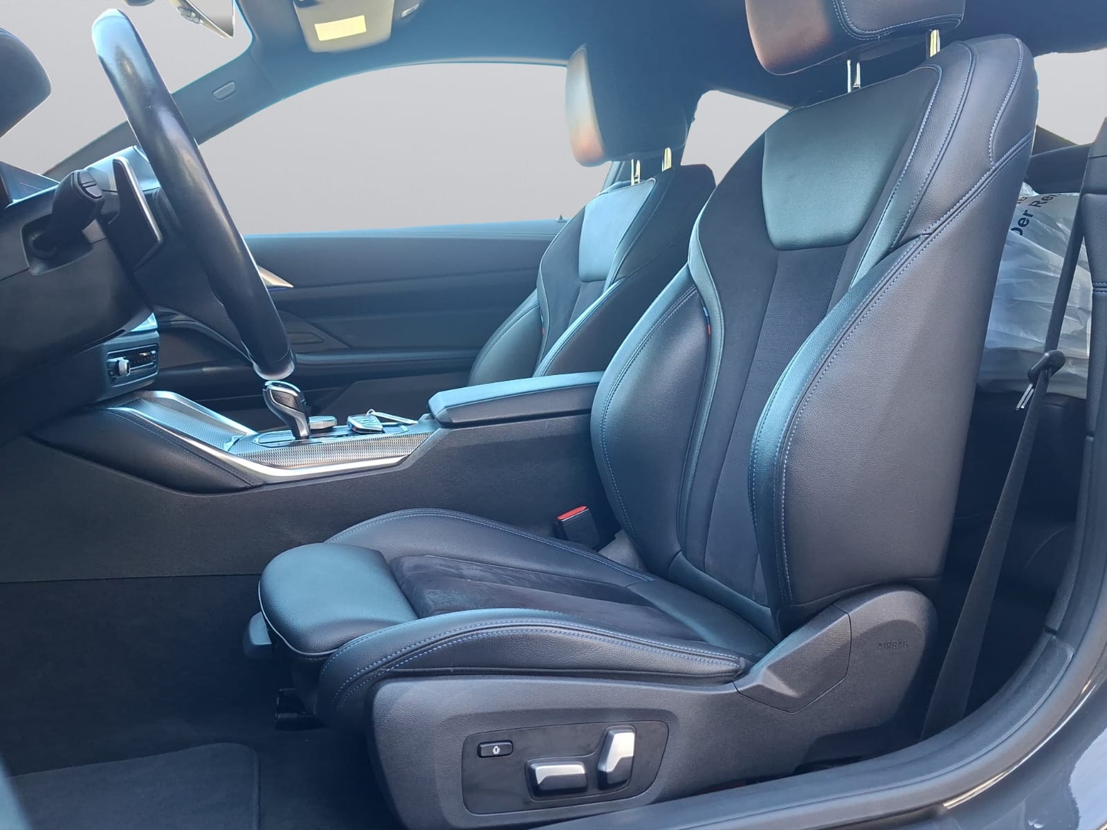 BMW 420d 48V Coupé M Sport Steptronic-image-11