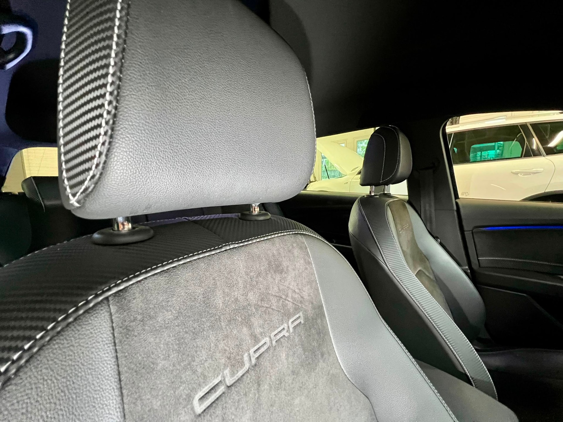 SEAT Leon ST 2.0 TSI Cupra 300 4 Drive DSG ✅-image-12