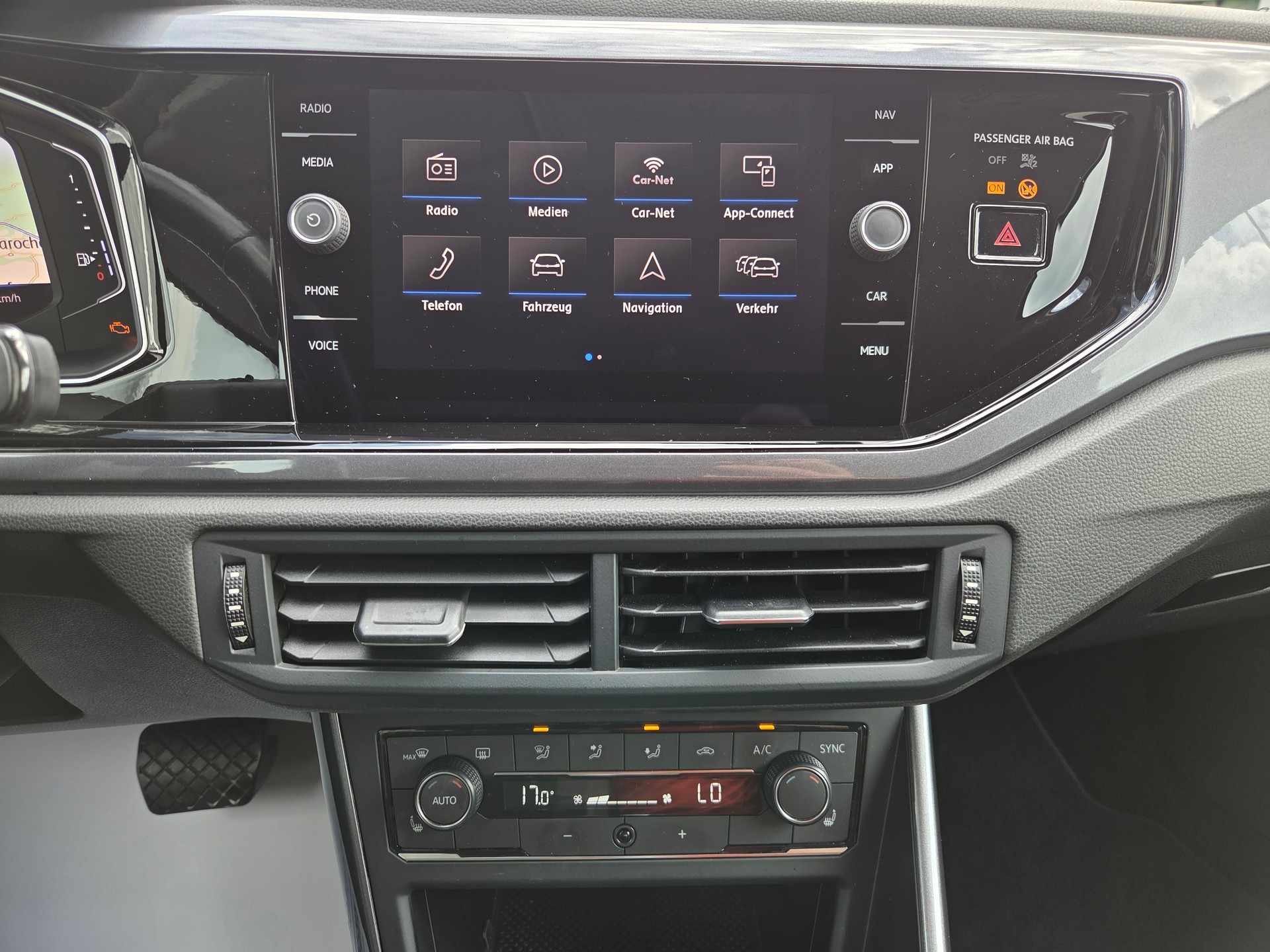VW Polo 1.0 TSI BMT Highline DSG-image-18