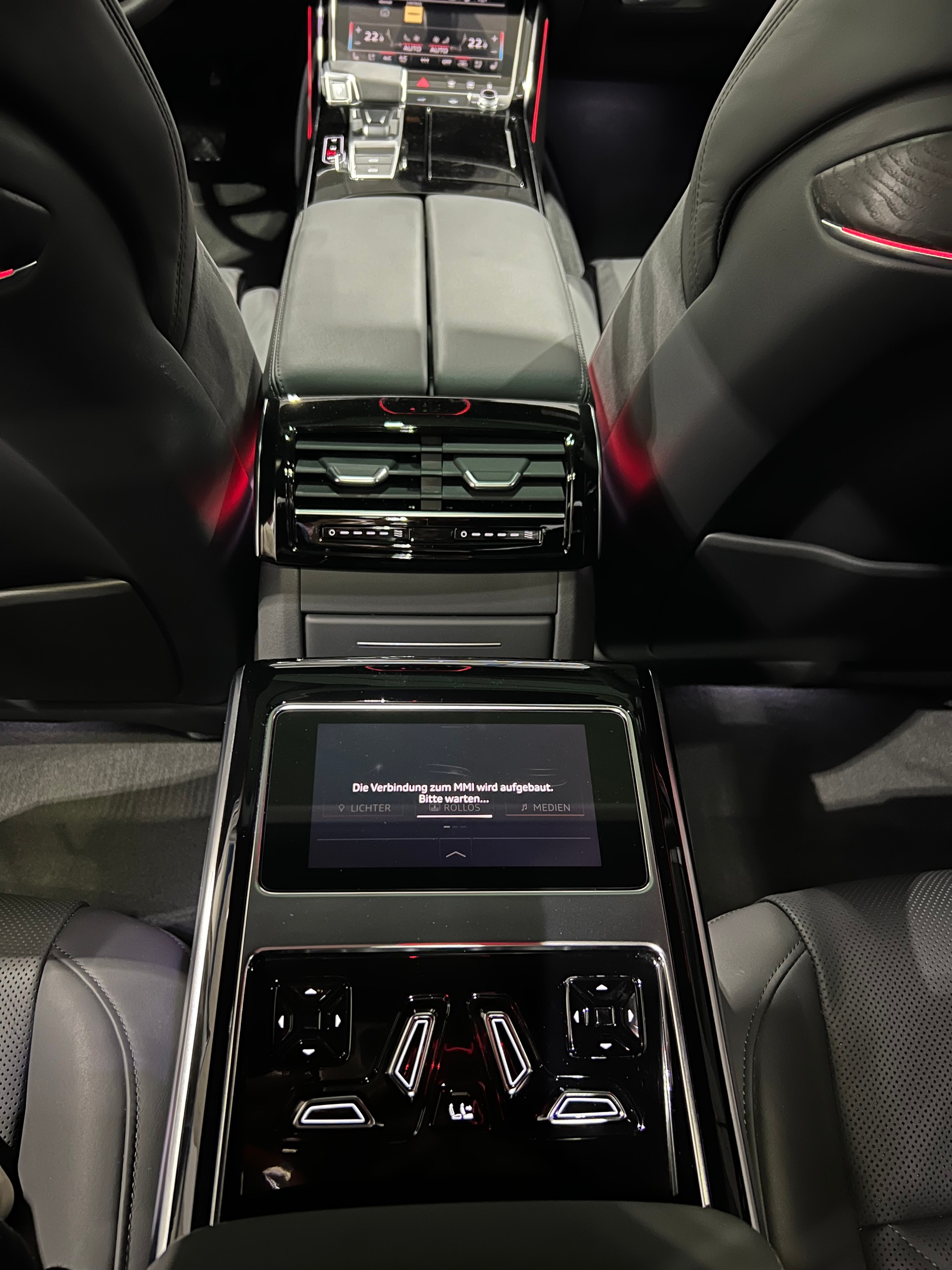 AUDI A8 50 TDI qu**S-Sportsitze,5-Jahre Werksgarantie,Optikpaket,Panodach**Np CHF 186'000.-**-image-13