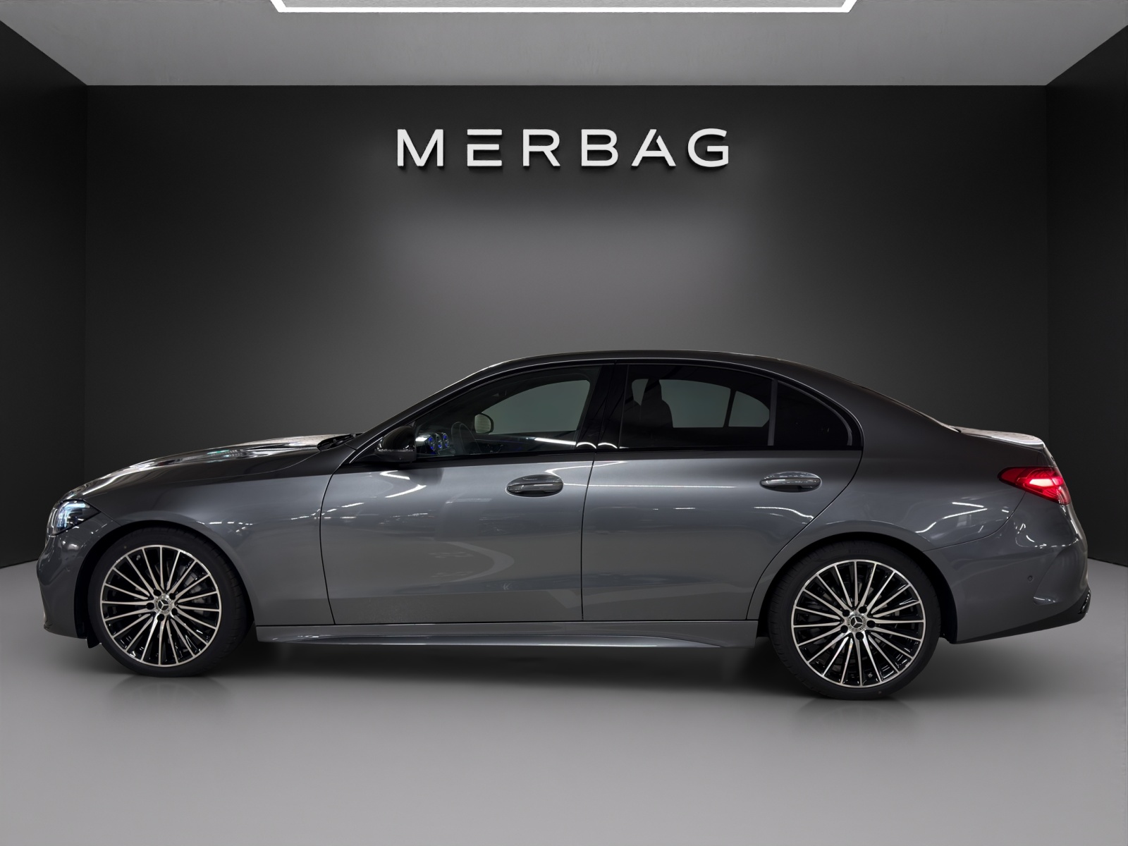 MERCEDES-BENZ C 220 d 4 Matic-image-5