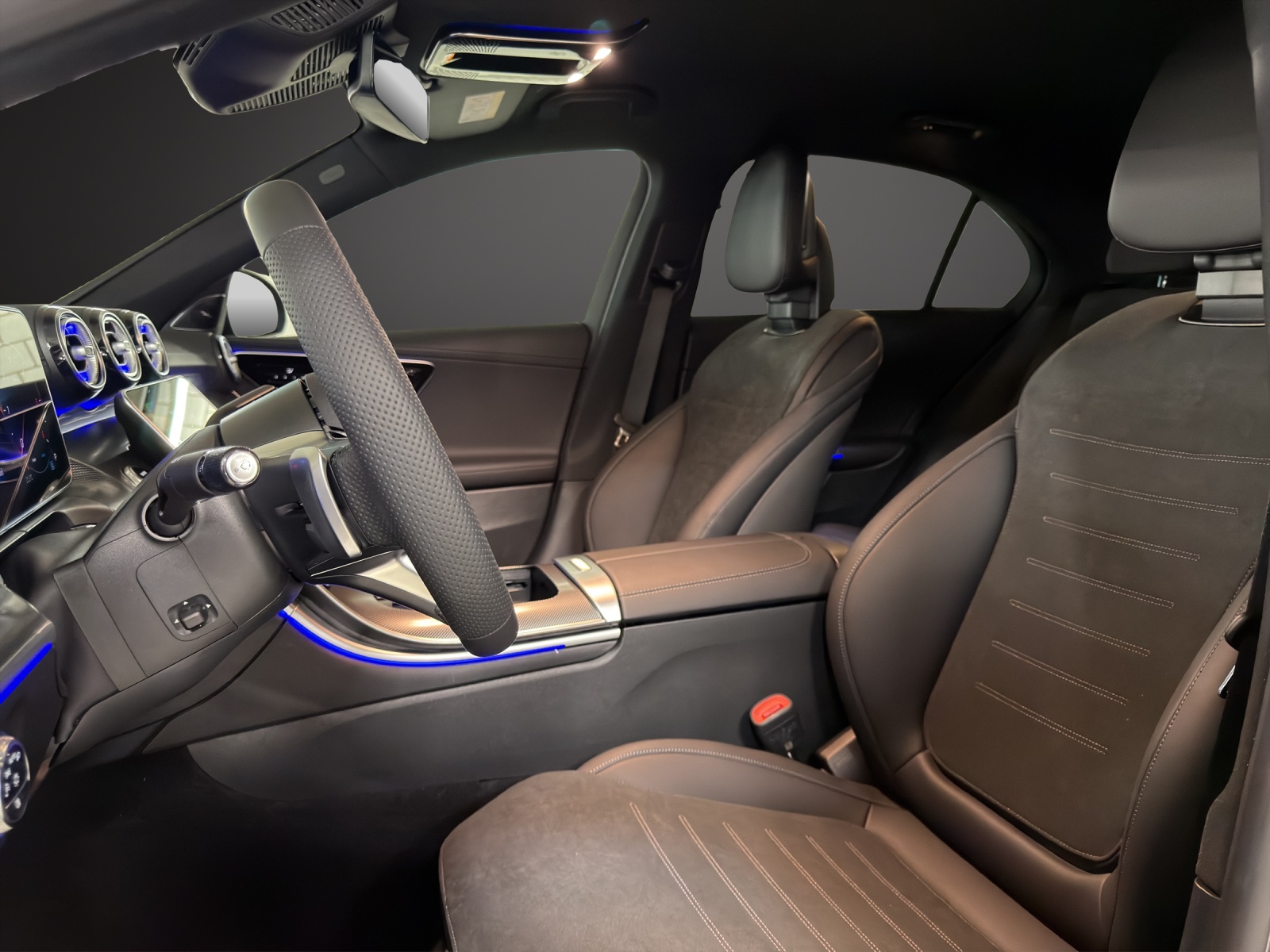 MERCEDES-BENZ C 220 d 4 Matic-image-9