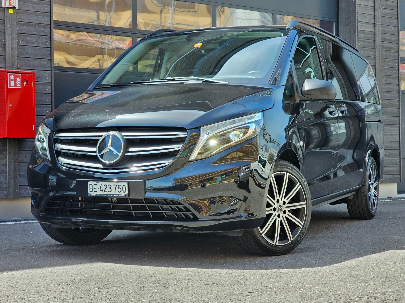 MERCEDES-BENZ Vito 124 CDI Select Tourer 4Matic 9G-Tronic-image-3