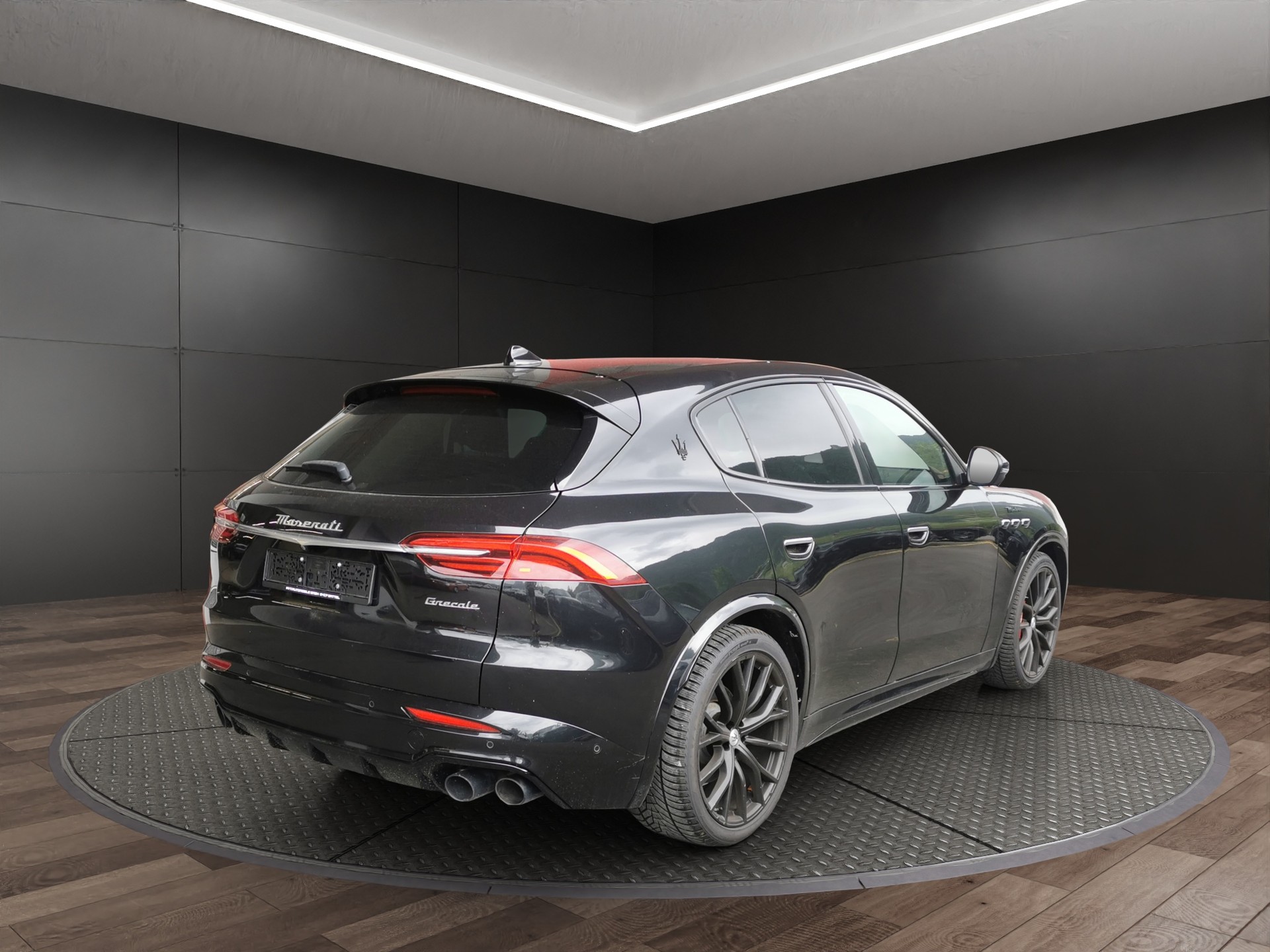 MASERATI Grecale 2.0 MHEV Modena Hybrid Automatica-image-5
