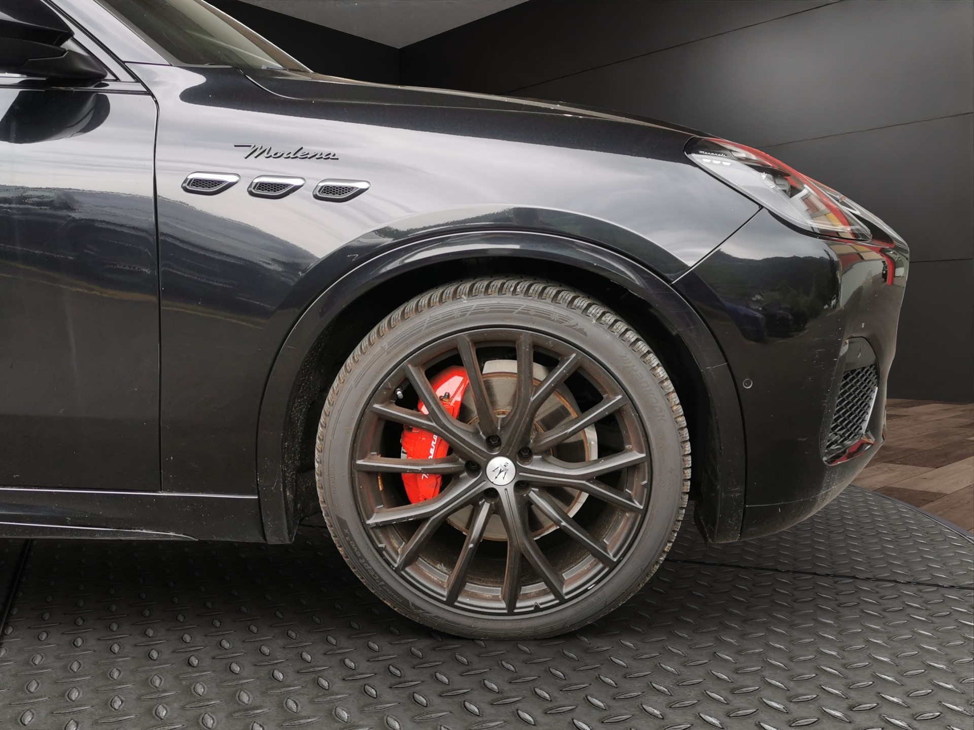 MASERATI Grecale 2.0 MHEV Modena Hybrid Automatica-showroom-element-3