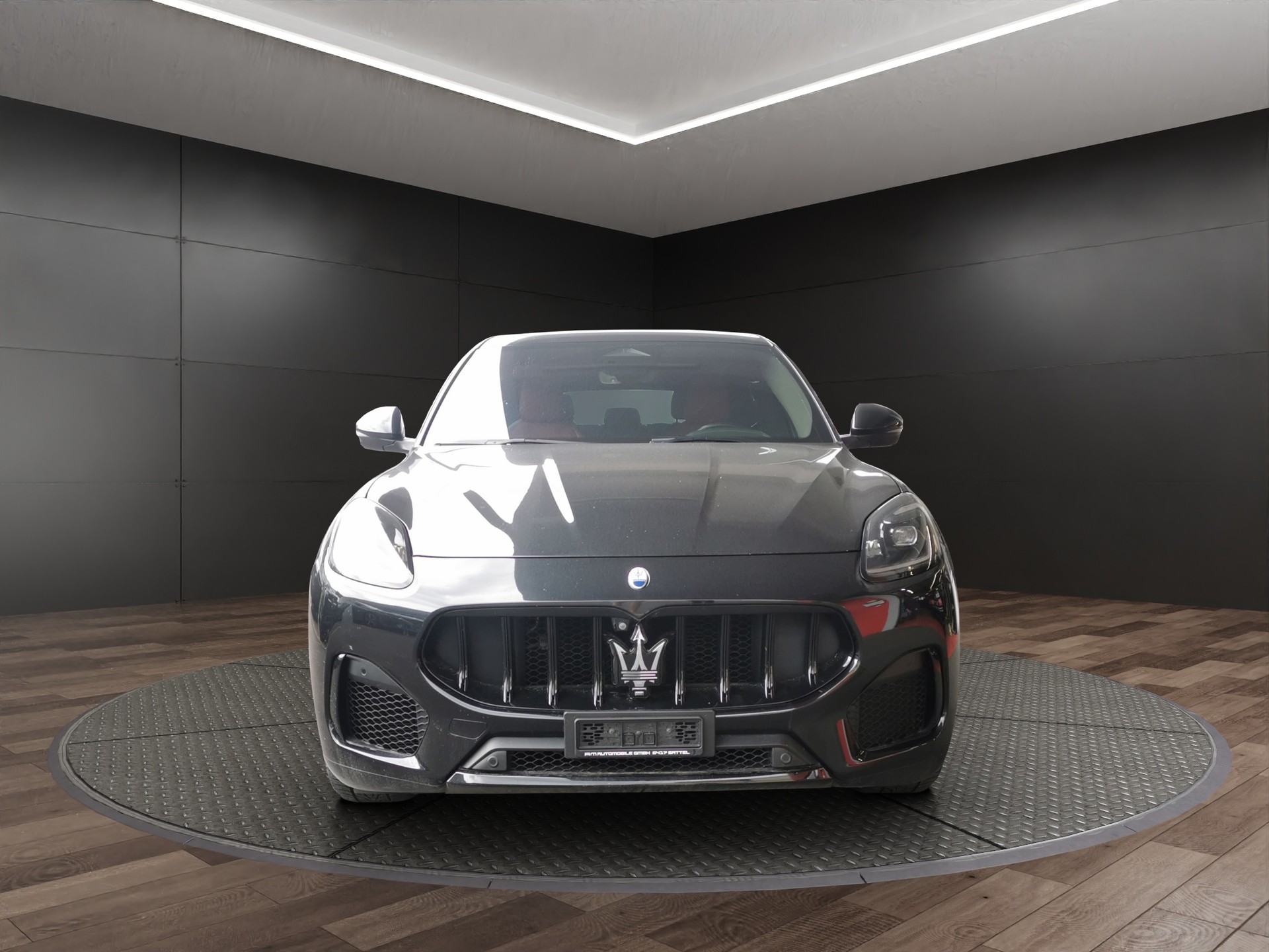 MASERATI Grecale 2.0 MHEV Modena Hybrid Automatica-showroom-element-2