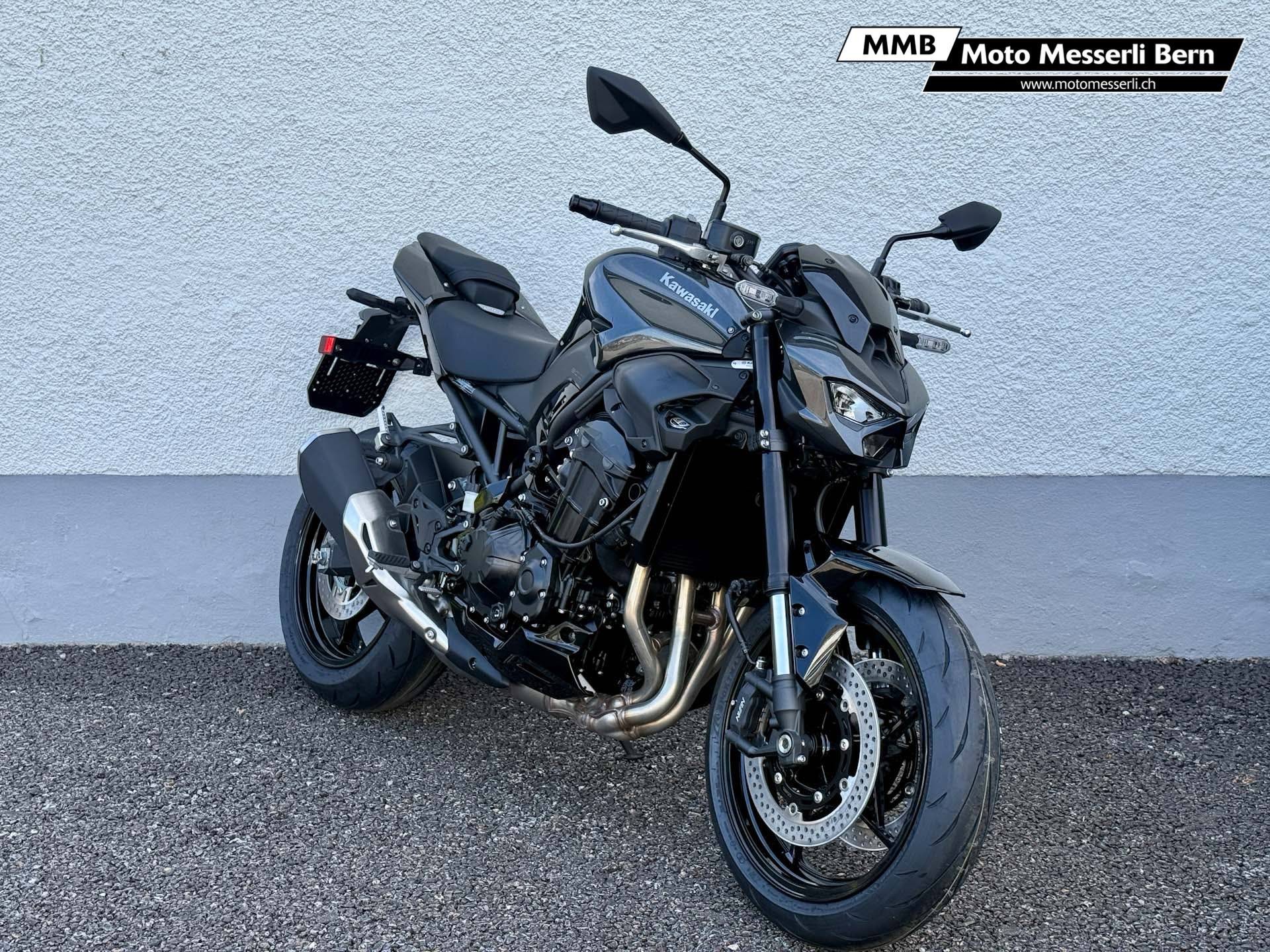 KAWASAKI Z 900-image-0
