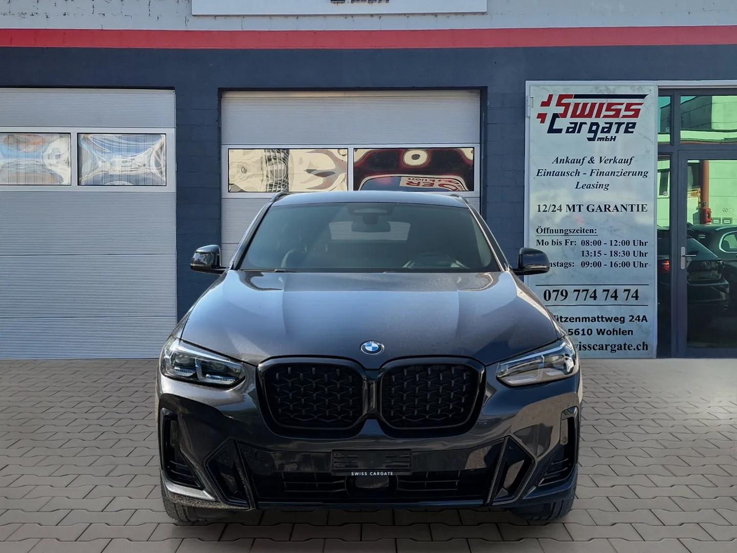 BMW X4 xDrive 48V 30d M Sport Steptronic mit AHK & Head-Up Display-showroom-element-2