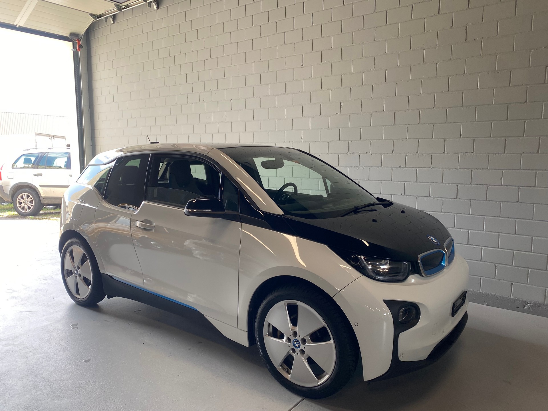 BMW i3 (60Ah)