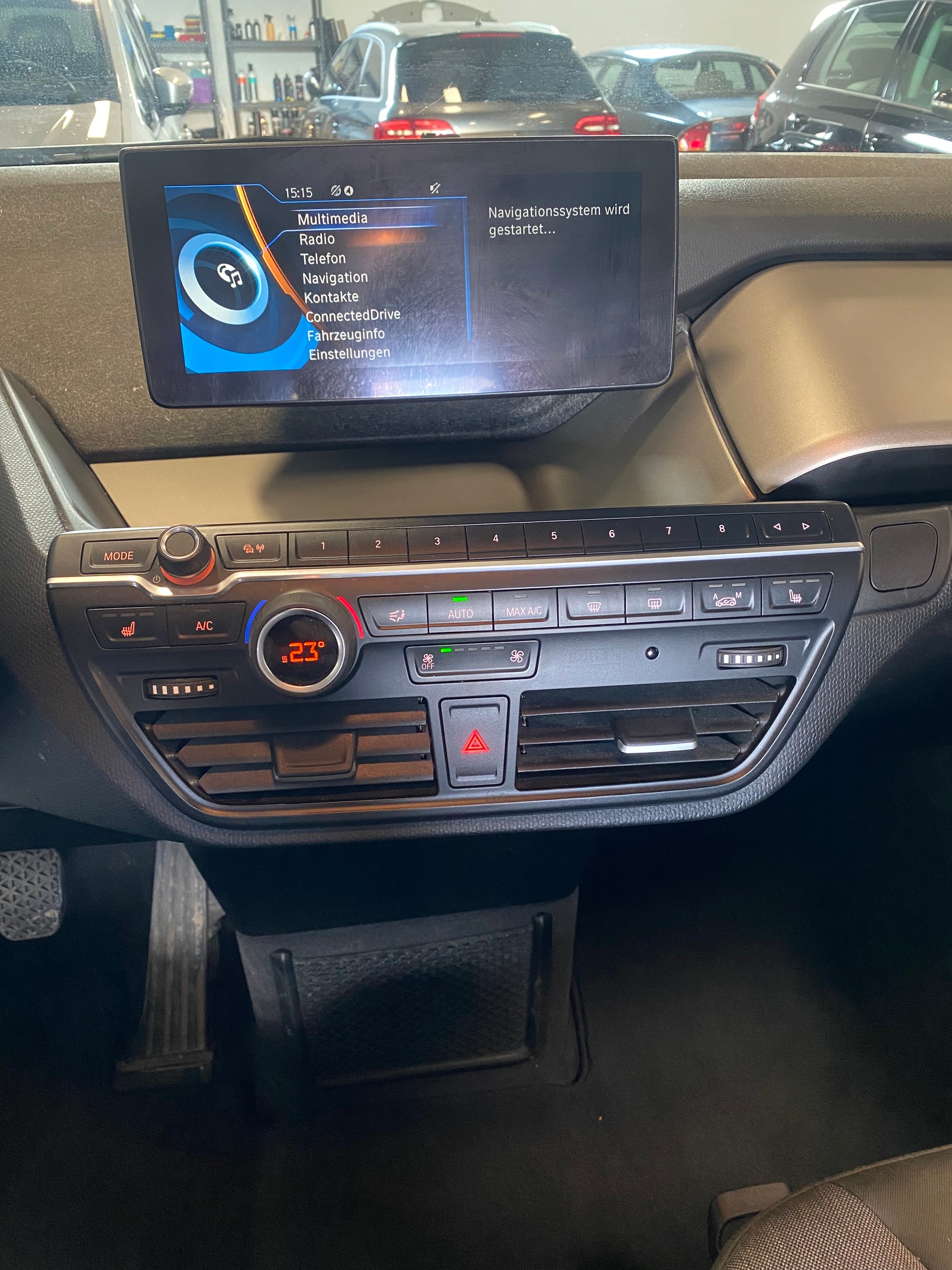 BMW i3 (60Ah)-image-9