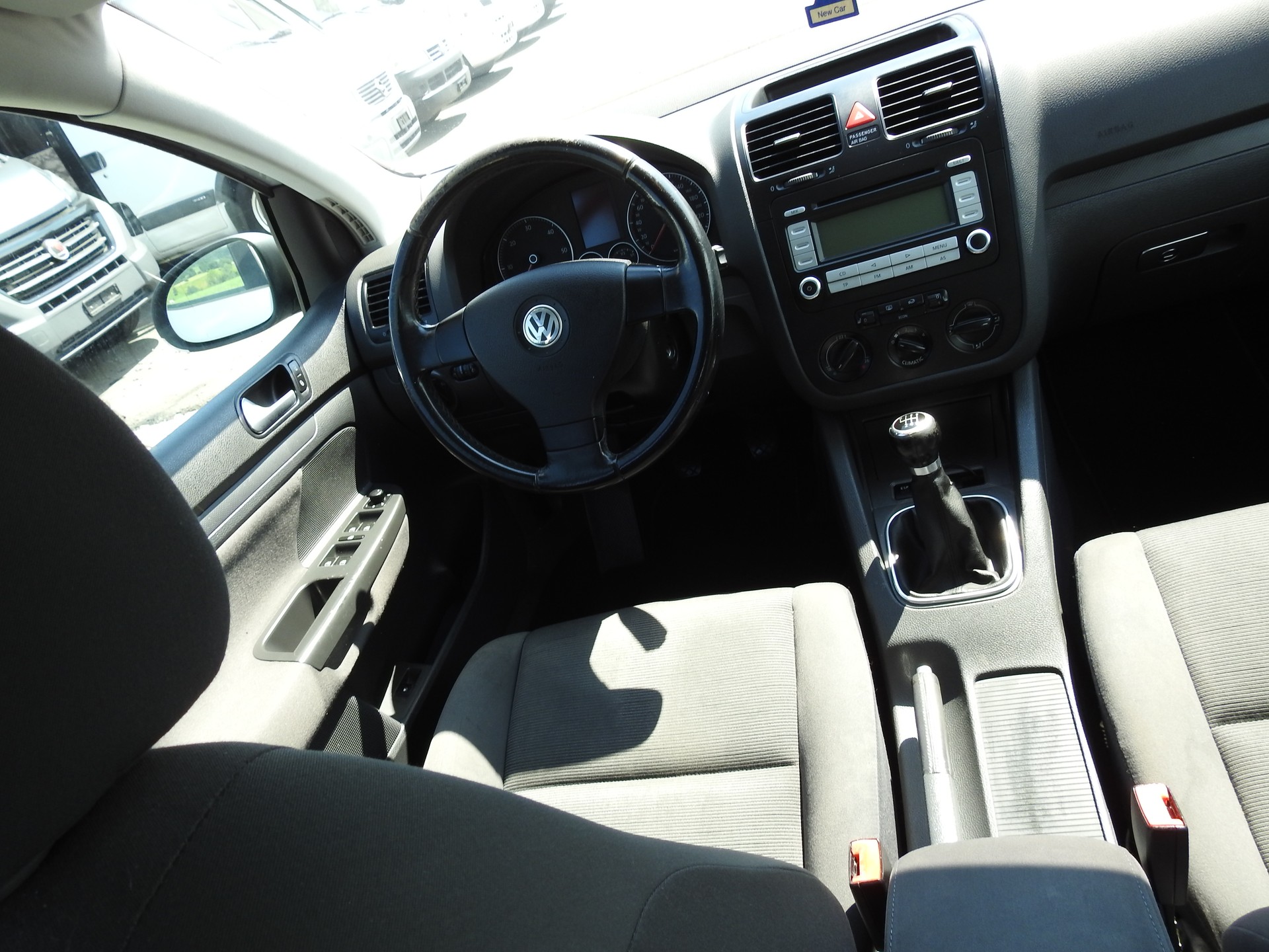 VW Golf 1.9 TDI Trendline 4Motion-image-19