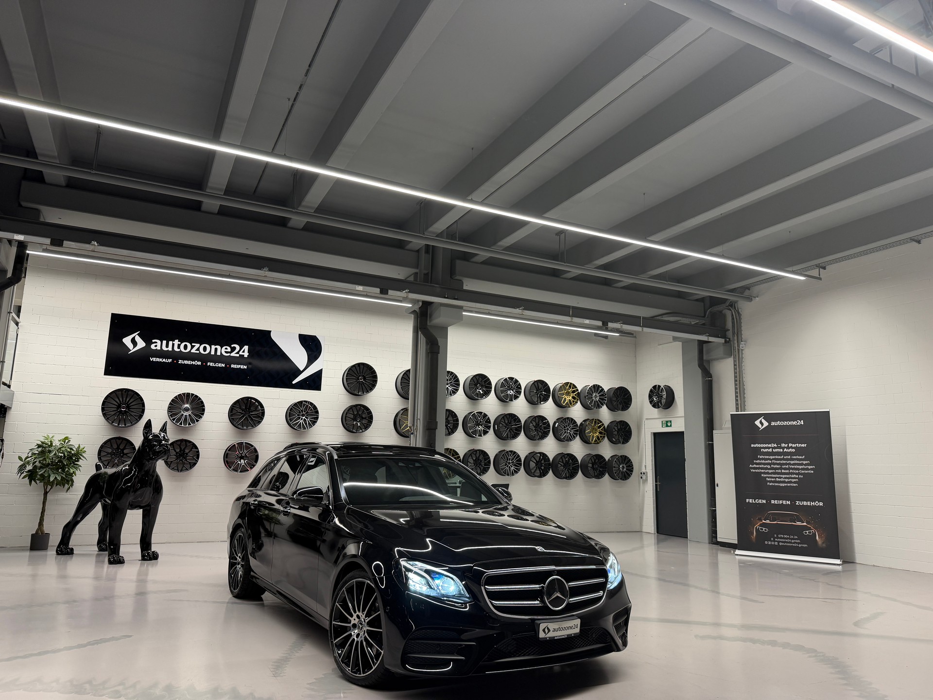 MERCEDES-BENZ E 220 d AMG Line 4matic Kombi *CH-Auto*Servicegepflegt bei Mercedes*Frisch ab Service u. MFK*