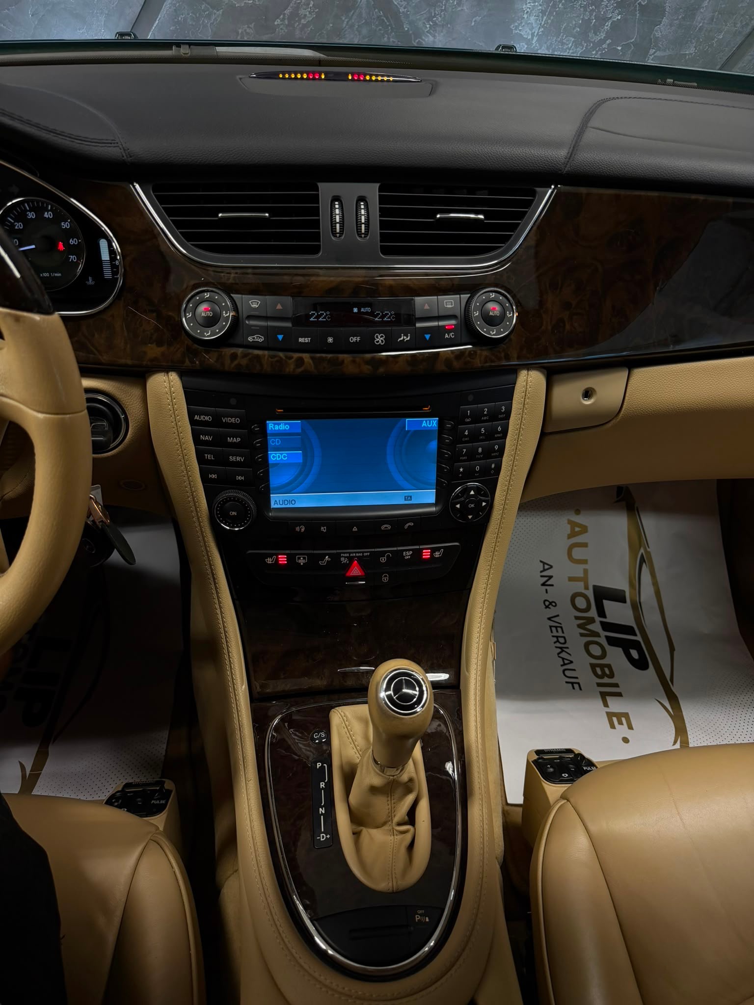 MERCEDES-BENZ CLS 350 7G-Tronic-image-11