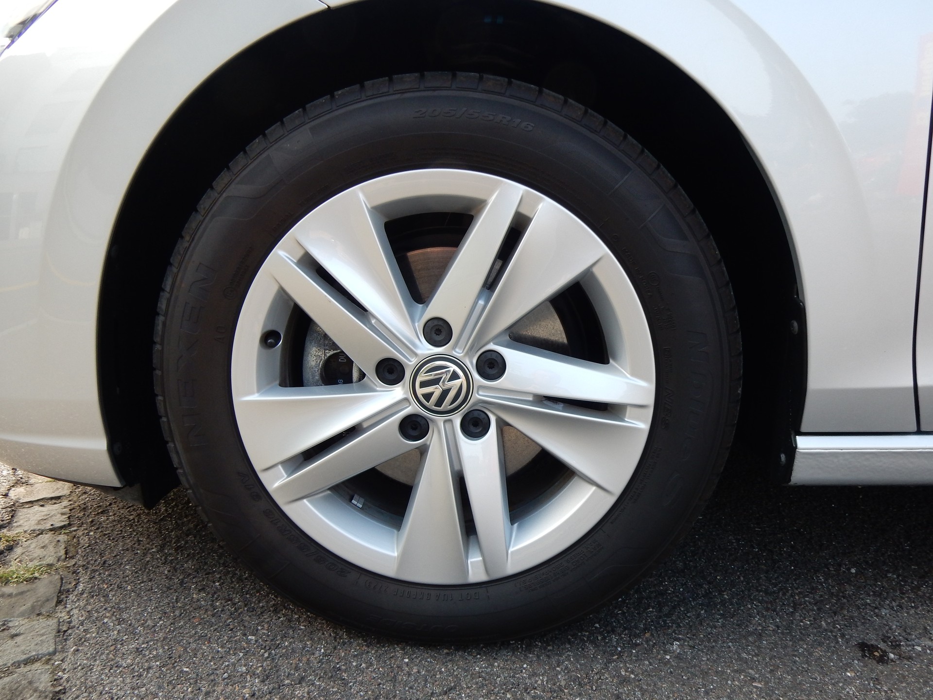 VW Golf Variant 1.5 eTSI mHEV Life-image-5