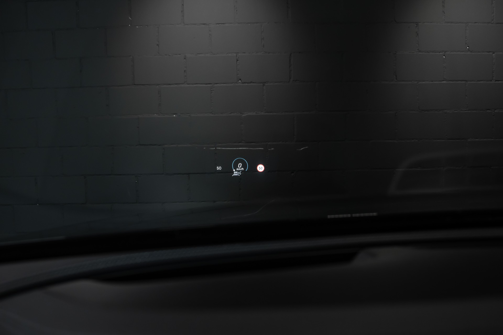 MERCEDES-BENZ E 300 de T 4Matic AMG Line 9G-Tronic / 360 Kamera / Pano-Schiebedach / Sitzheizung / Burmester /-image-14