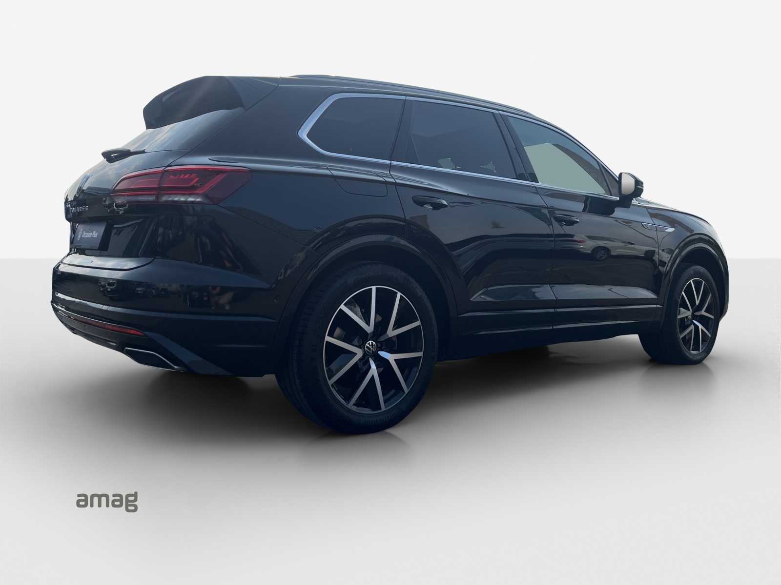 VW Touareg 3.0 TDI R Line Tiptronic-image-4