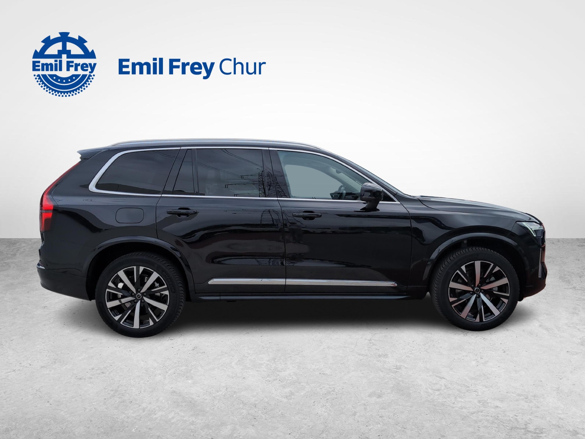 VOLVO XC90 2.0 B5 MH Plus Bright AWD-image-5