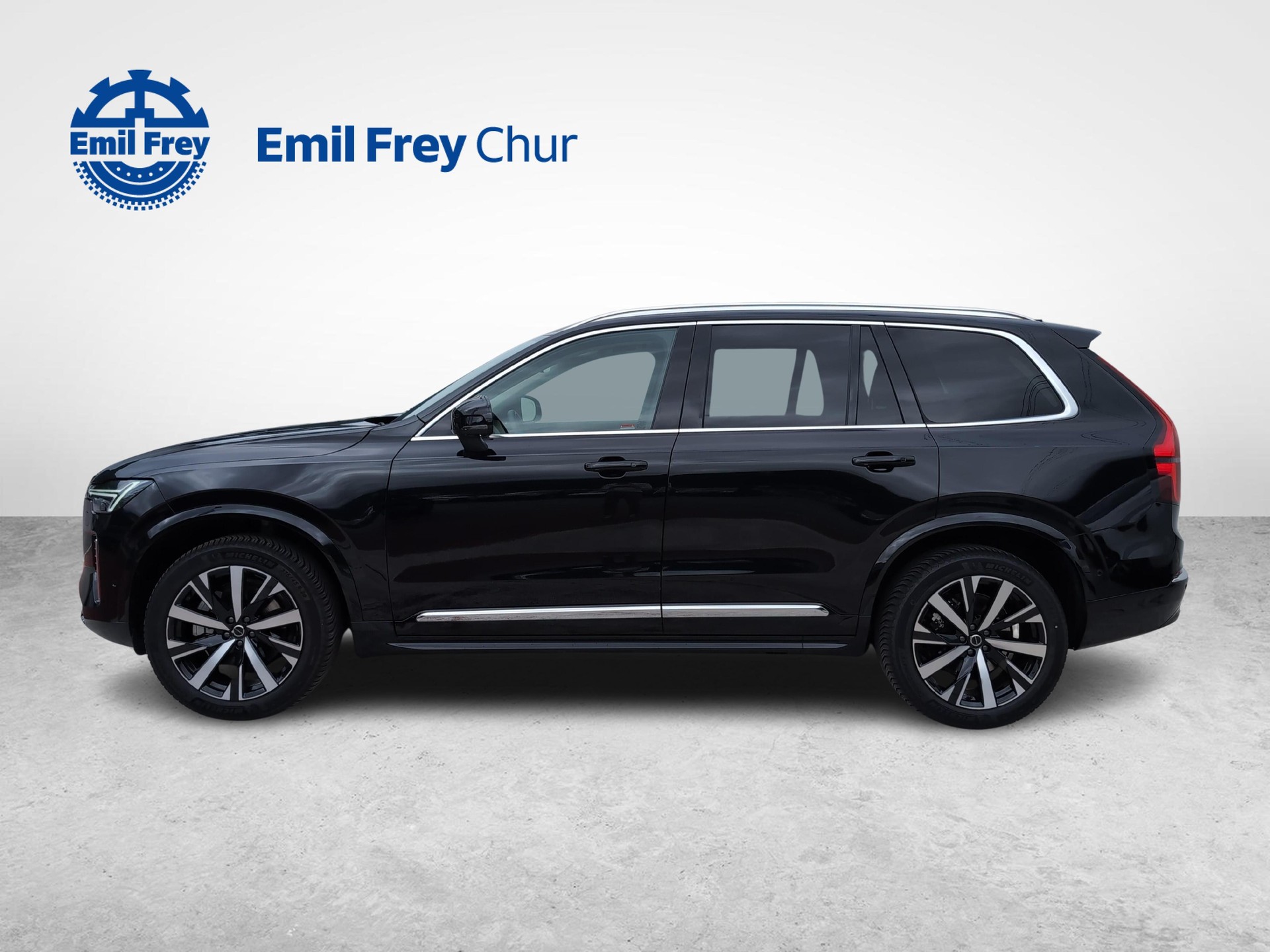 VOLVO XC90 2.0 B5 MH Plus Bright AWD-showroom-element-1