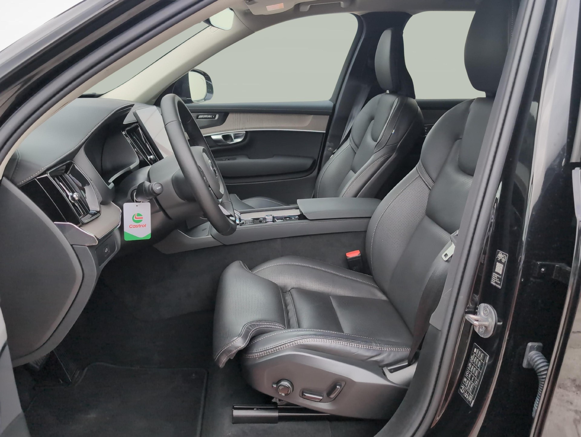 VOLVO XC90 2.0 B5 MH Plus Bright AWD-image-11