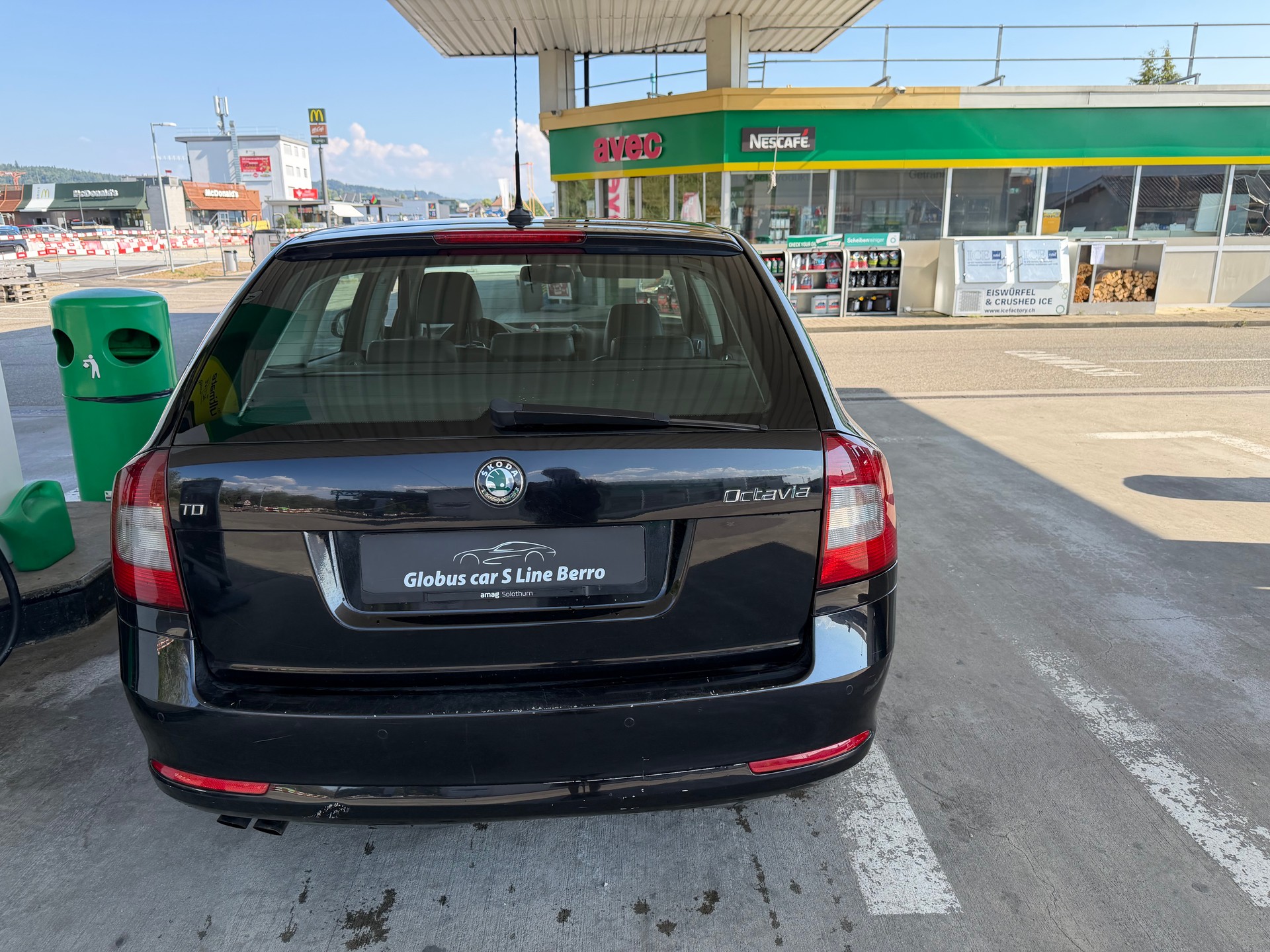 SKODA Octavia Combi 2.0 TDI Laurin & Klement-image-5