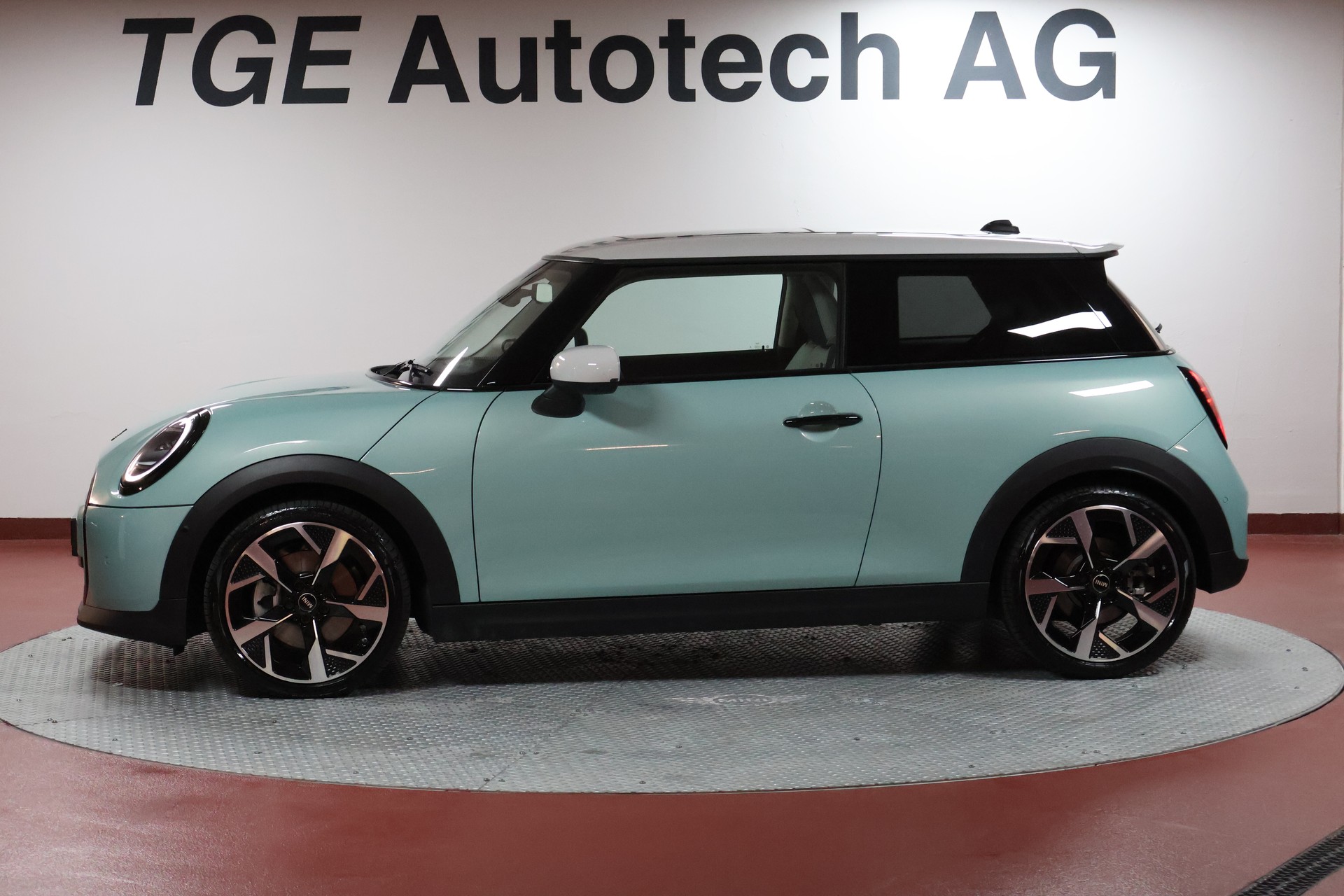 MINI Cooper S DKG-image-3