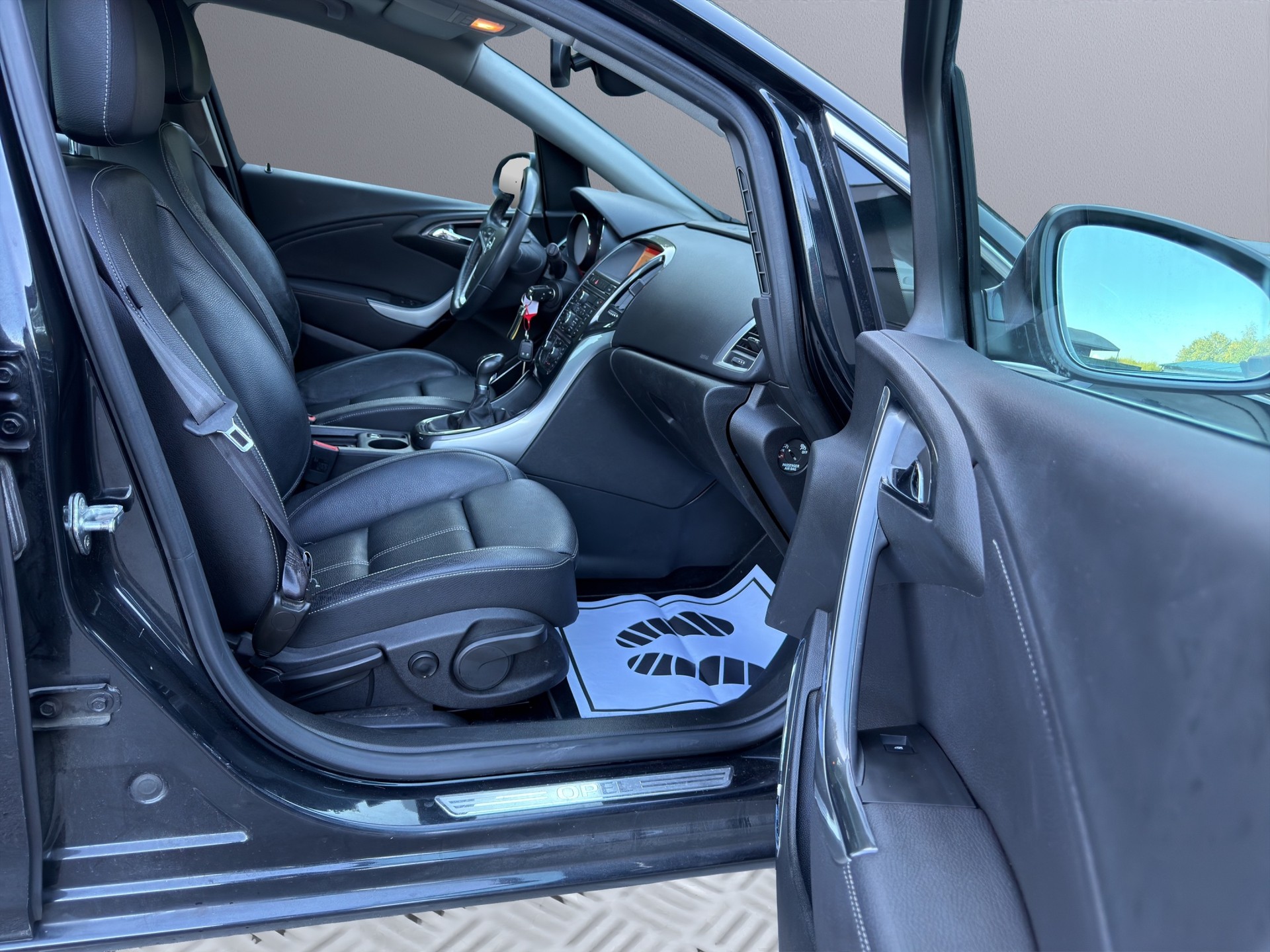 OPEL Astra 1.6i 16V Turbo Sport-image-10