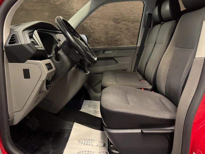 VW T6.1 2.0 TDI DSG-image-7