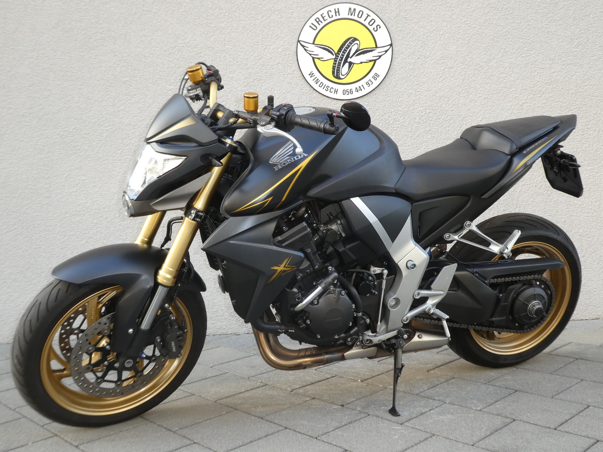 HONDA CB 1000 R ABS-showroom-element-1