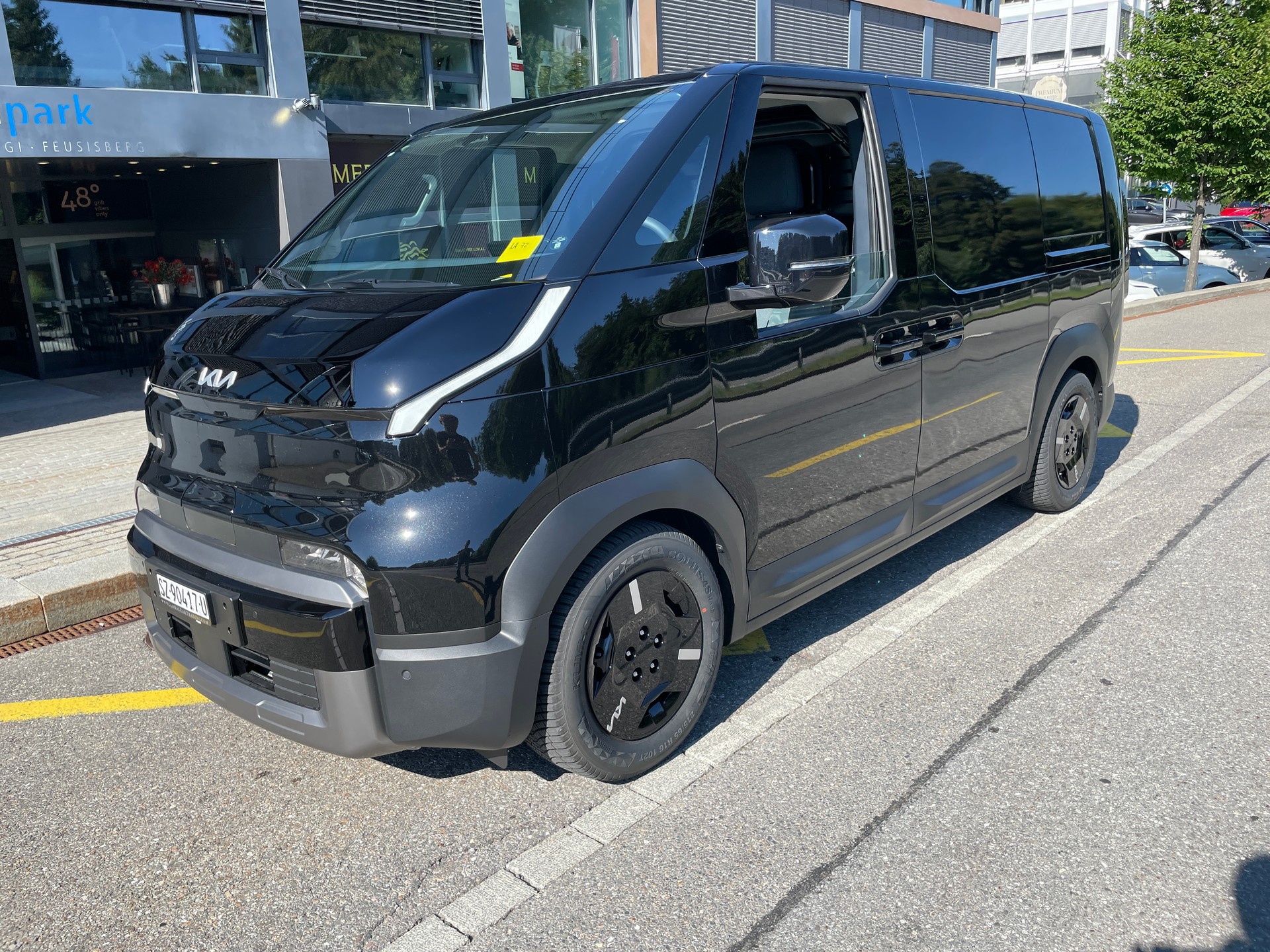 KIA PV5 Cargo 71.2 kWh Plus mit Wärmepumpe, 2-Schiebetüren