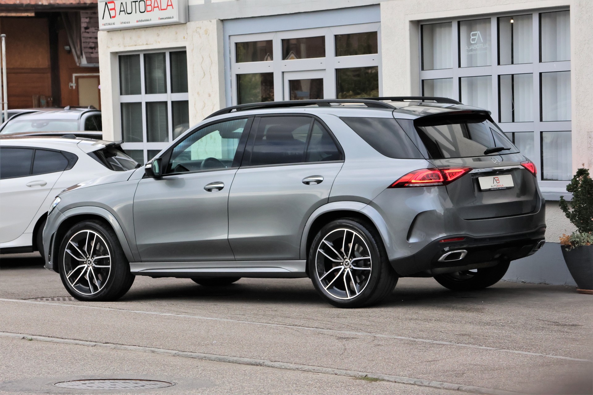 MERCEDES-BENZ GLE 450 4Matic AMG Line 9G-Tronic (CH) + 3.5T AHK-image-4