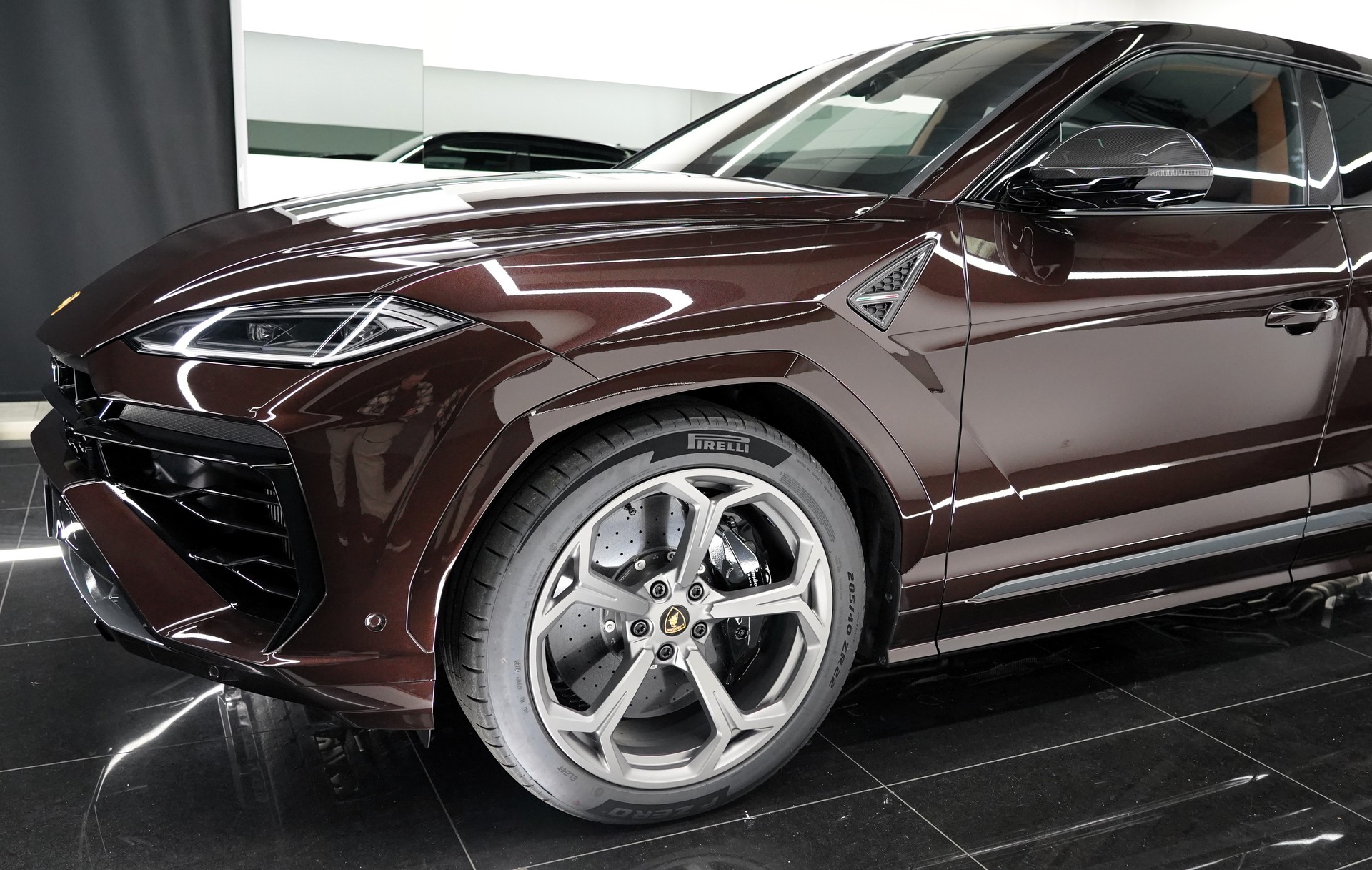 LAMBORGHINI Urus SE-image-5