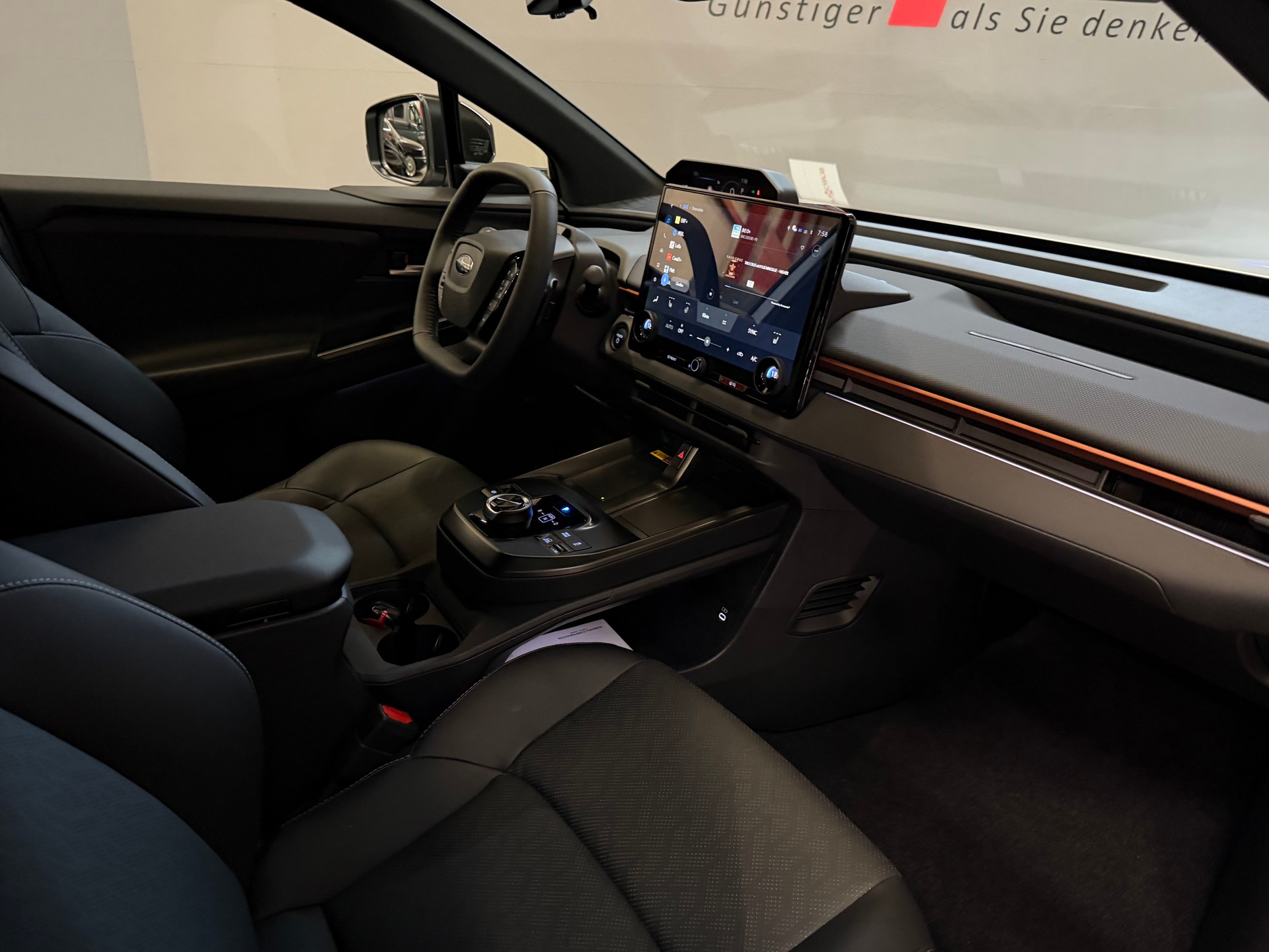 SUBARU Uncharted eV Luxury 77 kWh AWD-image-20