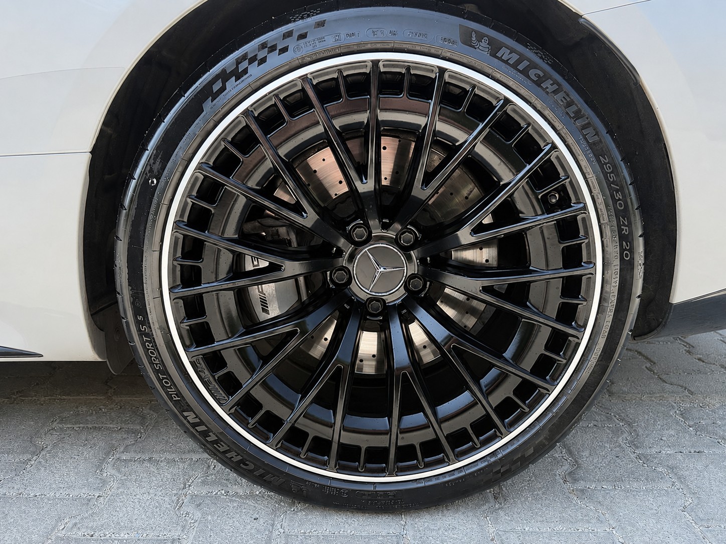 MERCEDES-BENZ CLE 53 AMG 4matic+-image-7